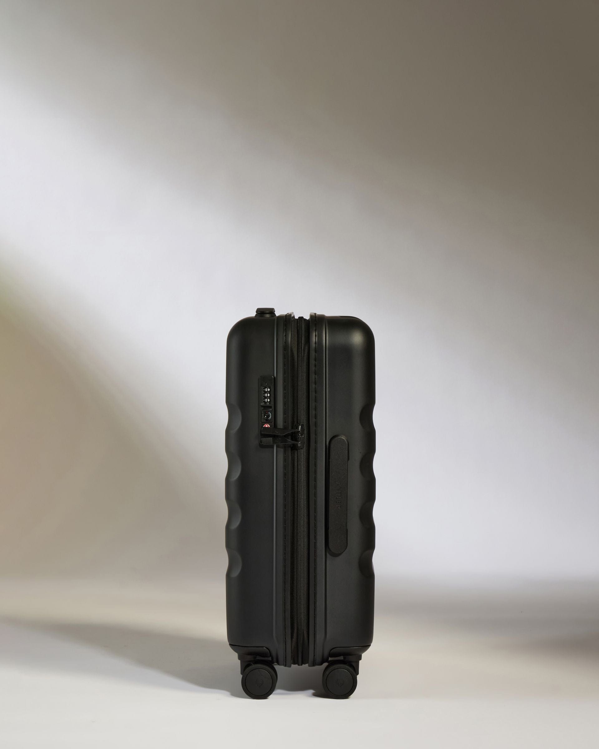 Antler Luggage -  Icon Stripe Cabin in Black - Hard Suitcase Icon Stripe Cabin in Black | Lightweight & Hard Shell Suitcase | Cabin Bag