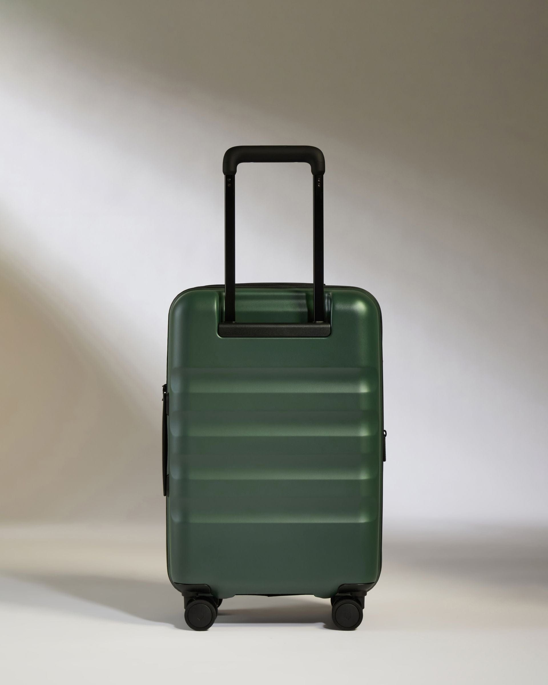 Antler Luggage -  Icon Stripe Cabin with Expander in Antler Green - Hard Suitcase Icon Stripe Cabin with Expander in Green | Lightweight & Hard Shell Suitcase