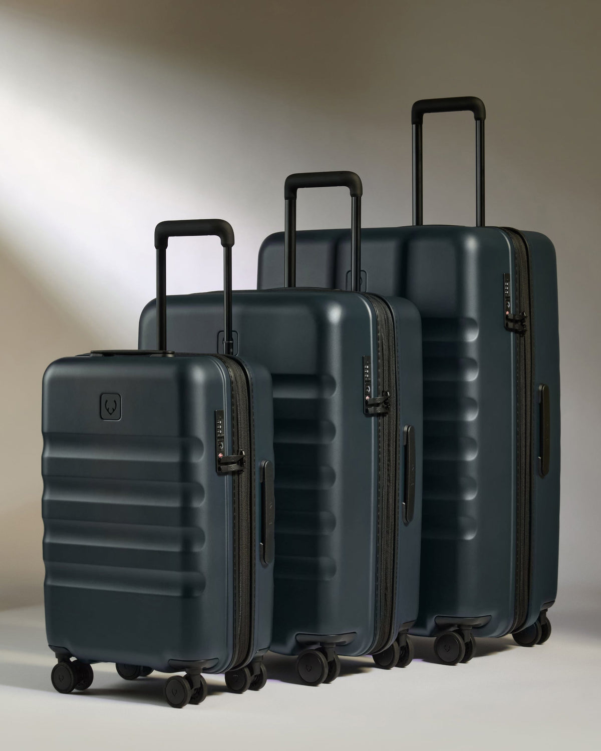 Expandable Cabin Suitcase Set Indigo Icon Stripe
