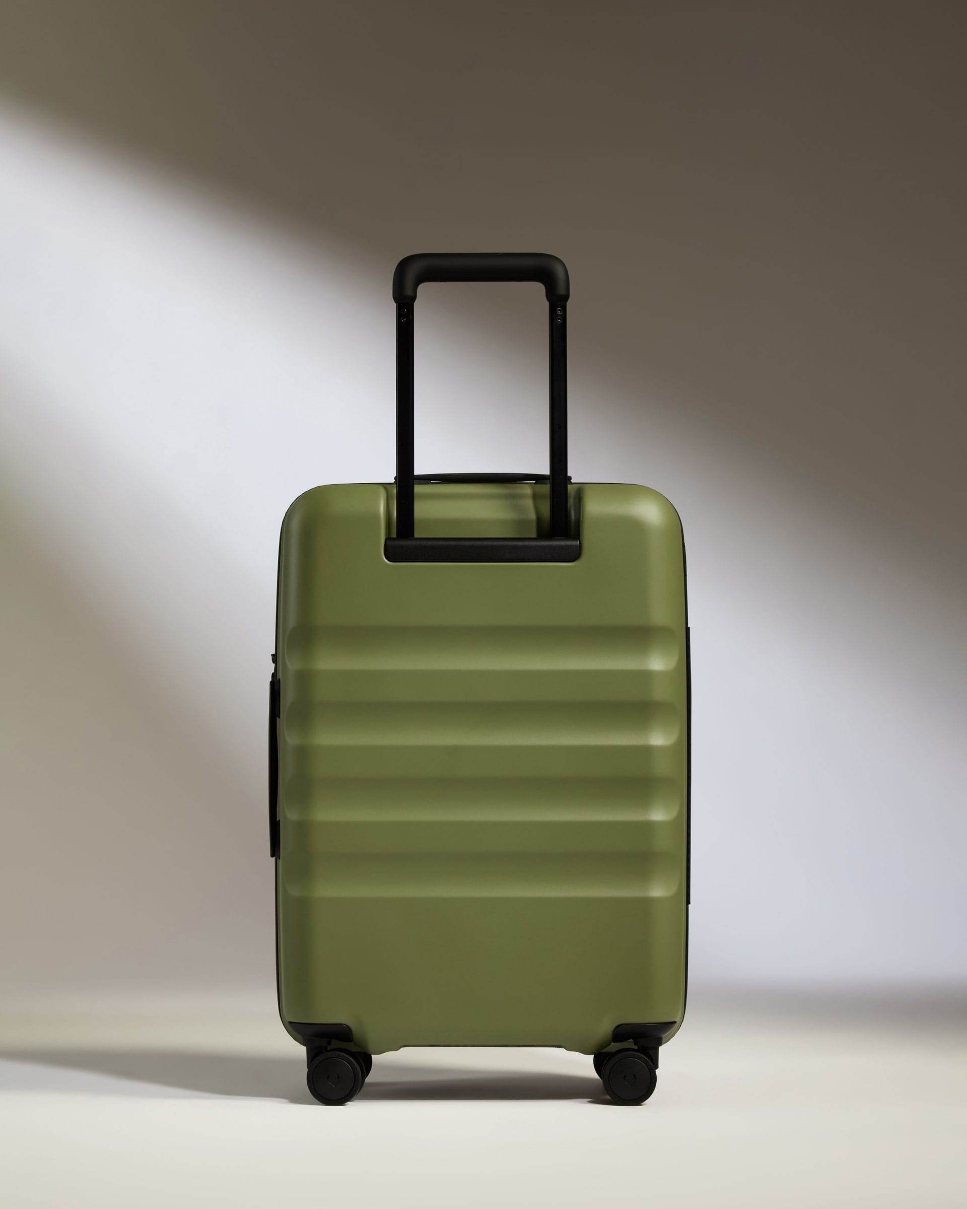 Antler Luggage -  Large Cabin Suitcase in Fern Green - Icon Stripe - Hard Suitcase Icon Stripe Biggest Cabin in Green | Lightweight & Hard Shell Suitcase