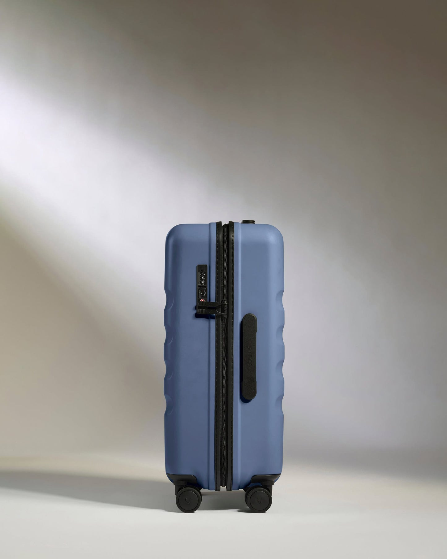 Antler Luggage -  Large Cabin Suitcase in Ocean Blue - Icon Stripe - Hard Suitcase - Large Cabin Large Cabin Suitcase in Blue - Icon Stripe | Lightweight & Hard Shell Suitcase