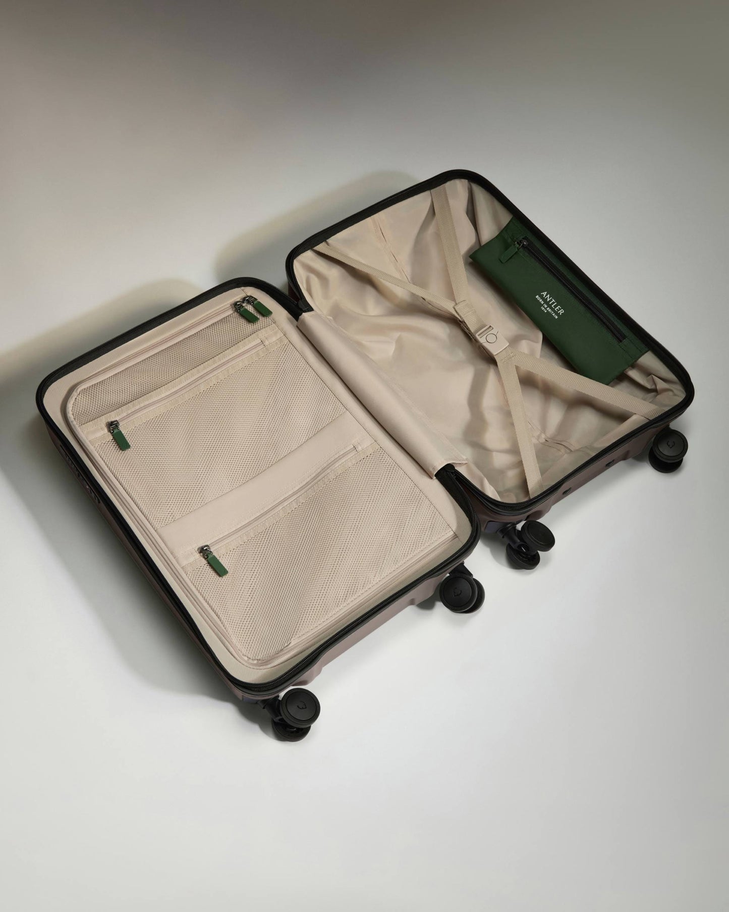 Antler Luggage -  Large Cabin Suitcase in Pebble Grey - Icon Stripe - Hard Suitcase - Large Cabin Large Cabin Suitcase in Grey - Icon Stripe | Lightweight & Hard Shell Suitcase