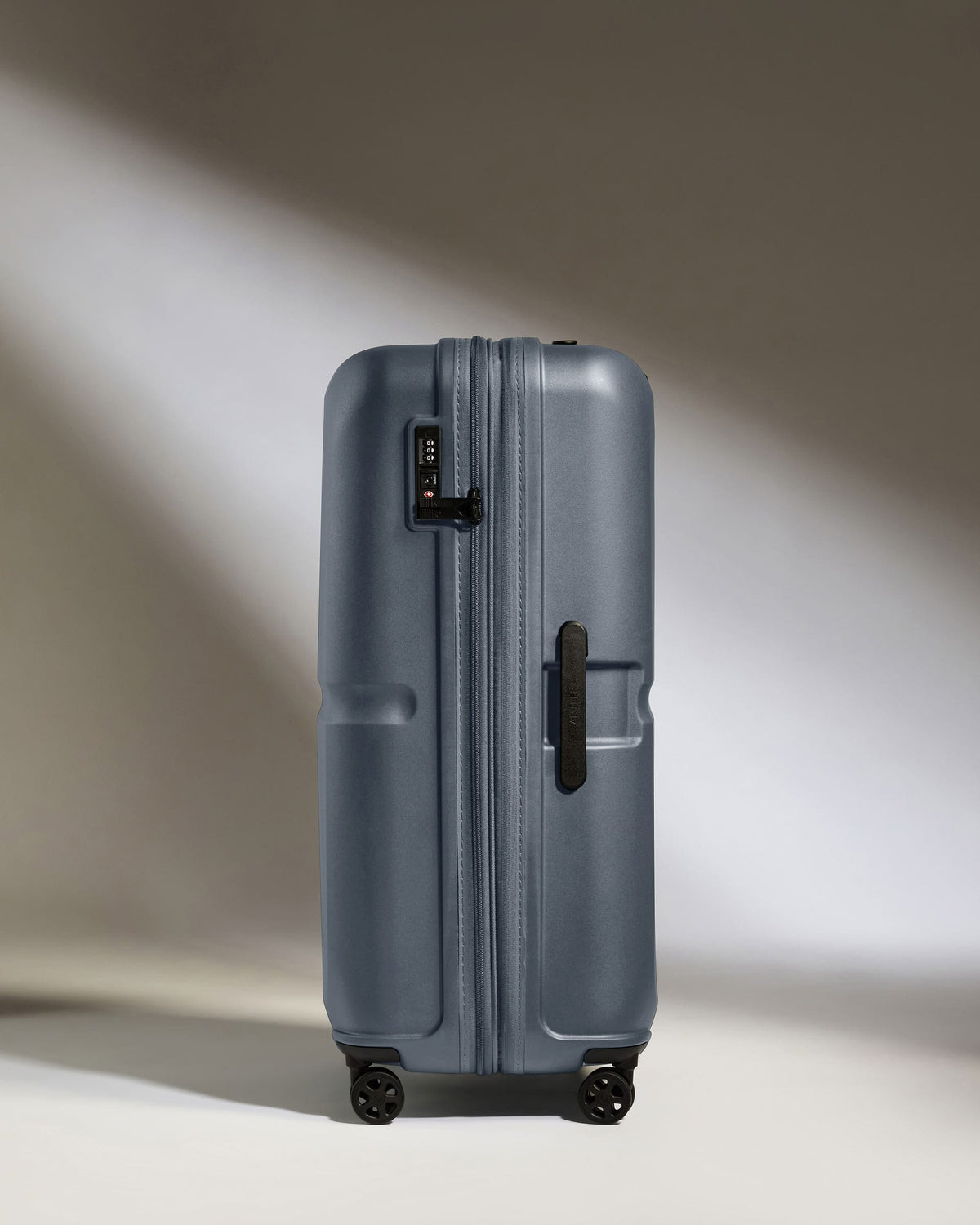 Antler Luggage -  Large Suitcase in Atlantic Grey - Single Stripe - Hard Suitcase - Large Large Suitcase in Grey - Single Stripe | Checked Luggage & Large Suitcases