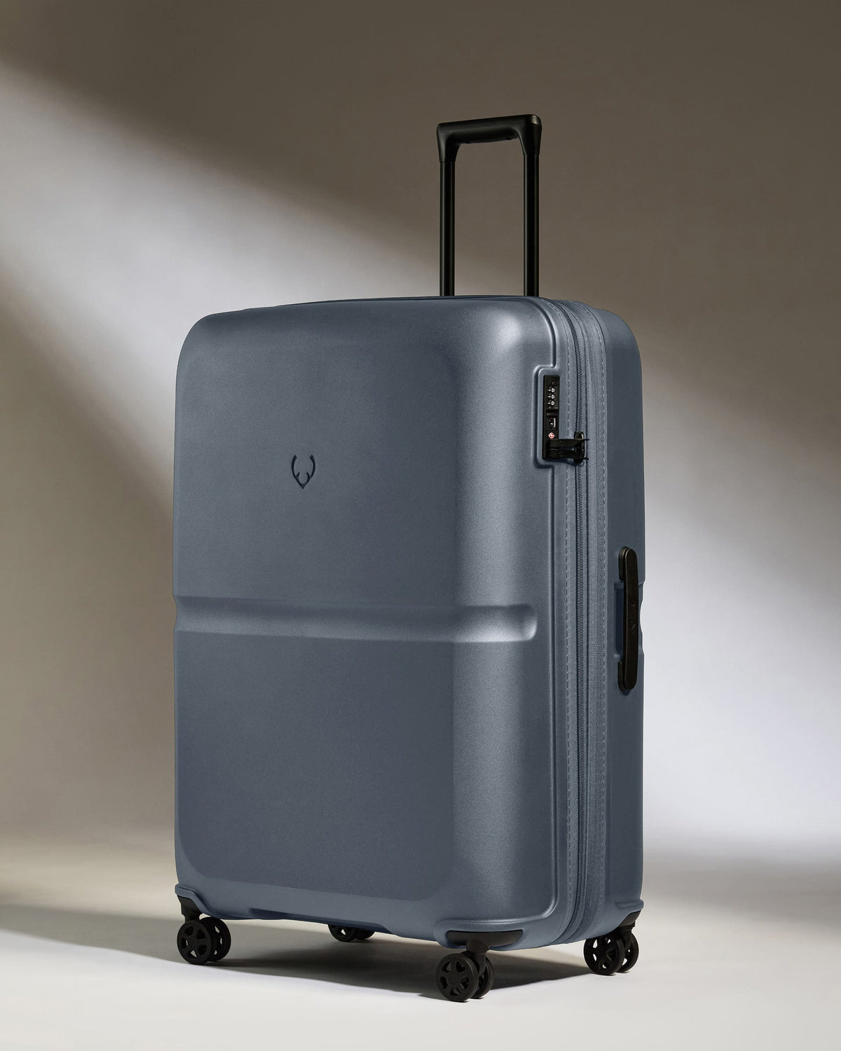 Antler Luggage -  Large Suitcase in Atlantic Grey - Single Stripe - Hard Suitcase - Large Large Suitcase in Grey - Single Stripe | Checked Luggage & Large Suitcases