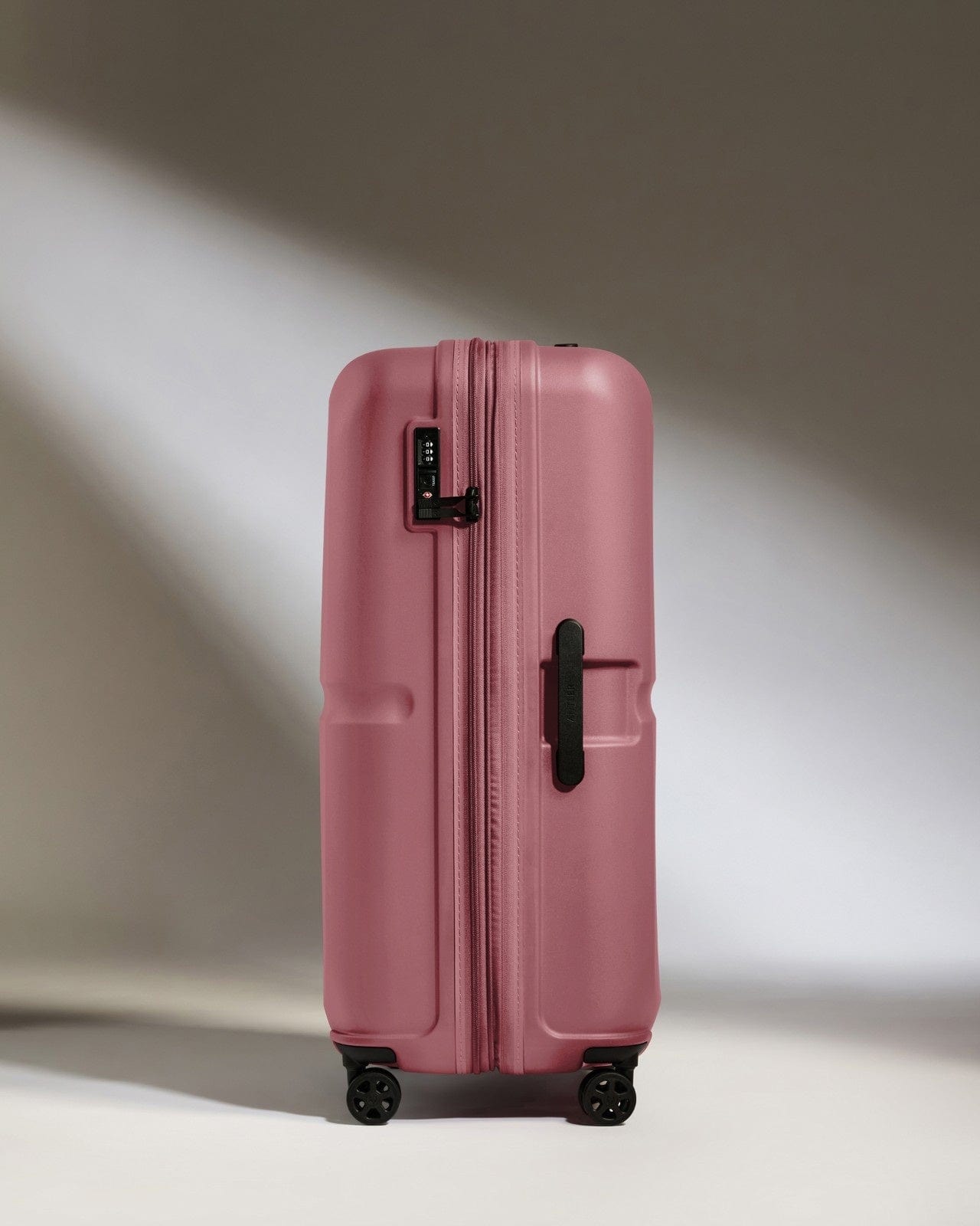 Antler Luggage -  Large Suitcase in Clay Pink - Single Stripe - Hard Suitcase - Large Large Suitcase in Pink - Single Stripe | Checked Luggage & Large Suitcases