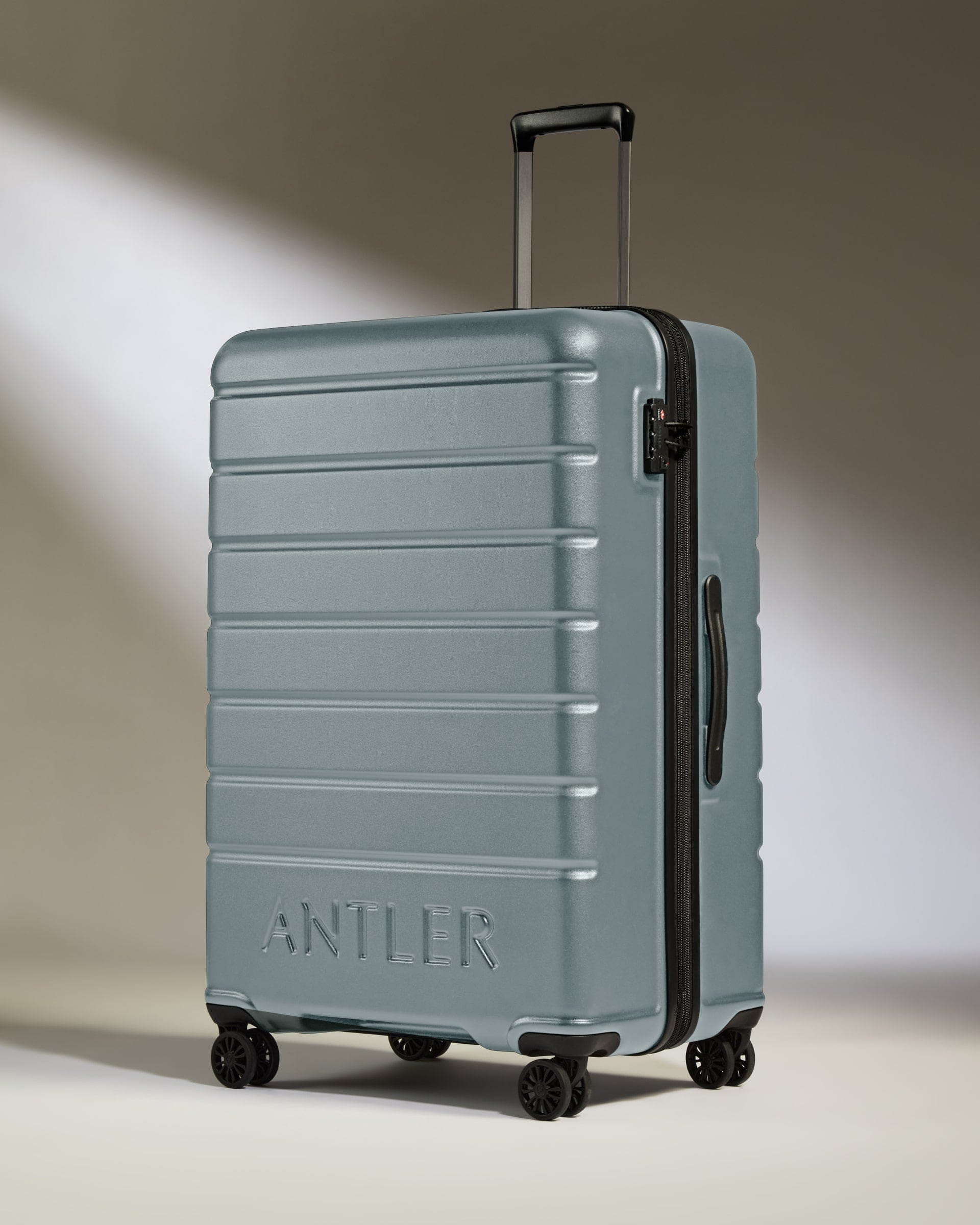 Antler Luggage -  Large Suitcase in Cool Grey - Logo - Hard Suitcase - Large Large Suitcase Cool Grey - Logo | Lightweight Hard Shell Luggage