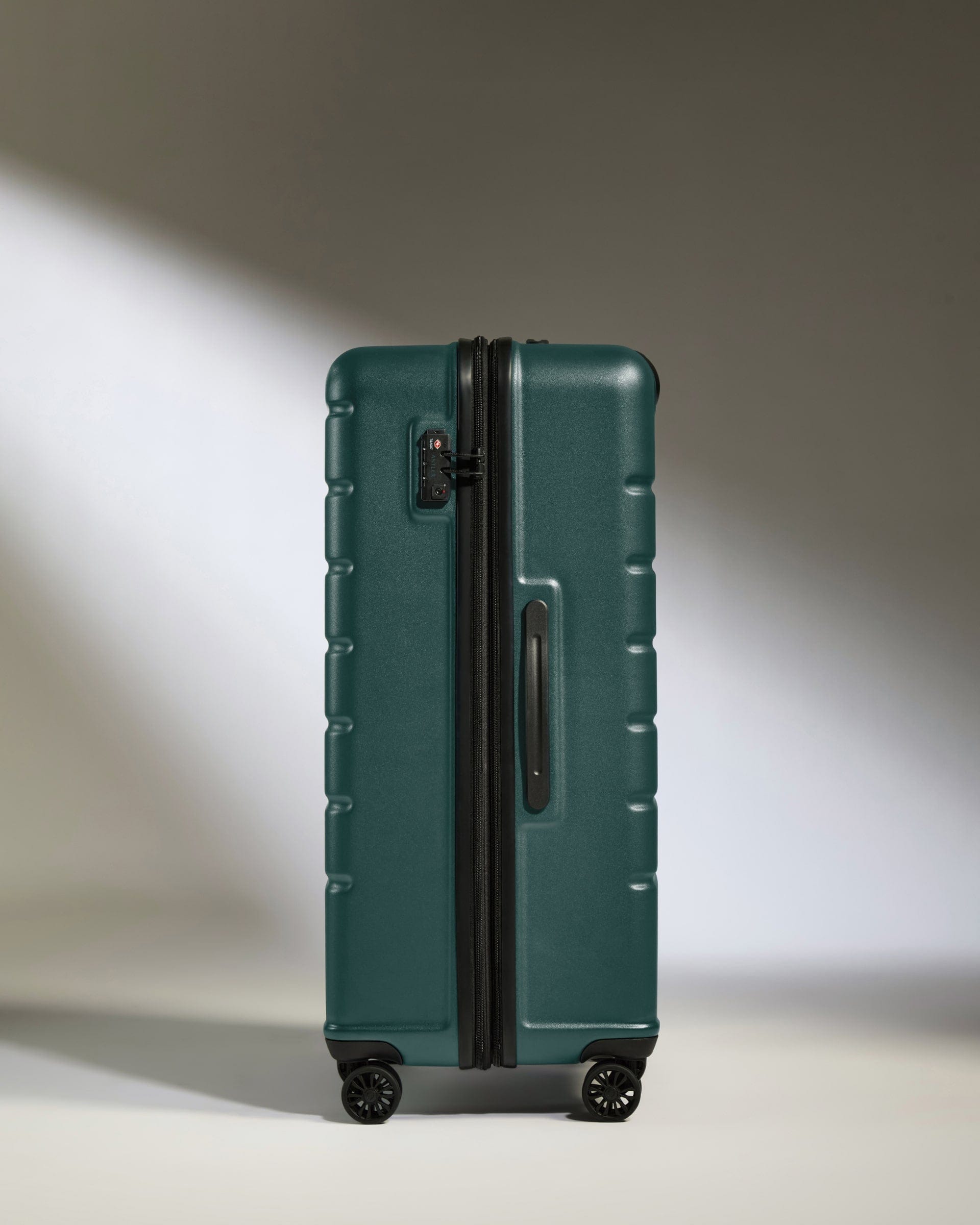 Antler Luggage -  Large Suitcase in Dark Teal - Logo - Hard Suitcase - Large Large Suitcase Dark Teal - Logo | Lightweight Hard Shell Luggage