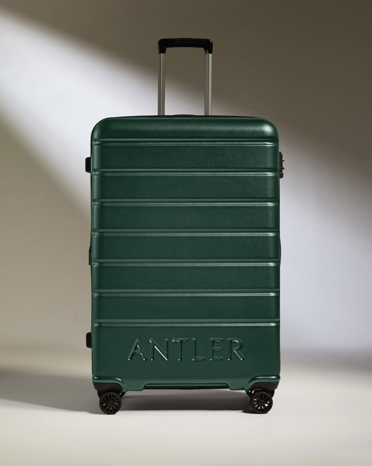 Antler Luggage -  Large Suitcase in Dark Teal - Logo - Hard Suitcase - Large Large Suitcase Dark Teal - Logo | Lightweight Hard Shell Luggage