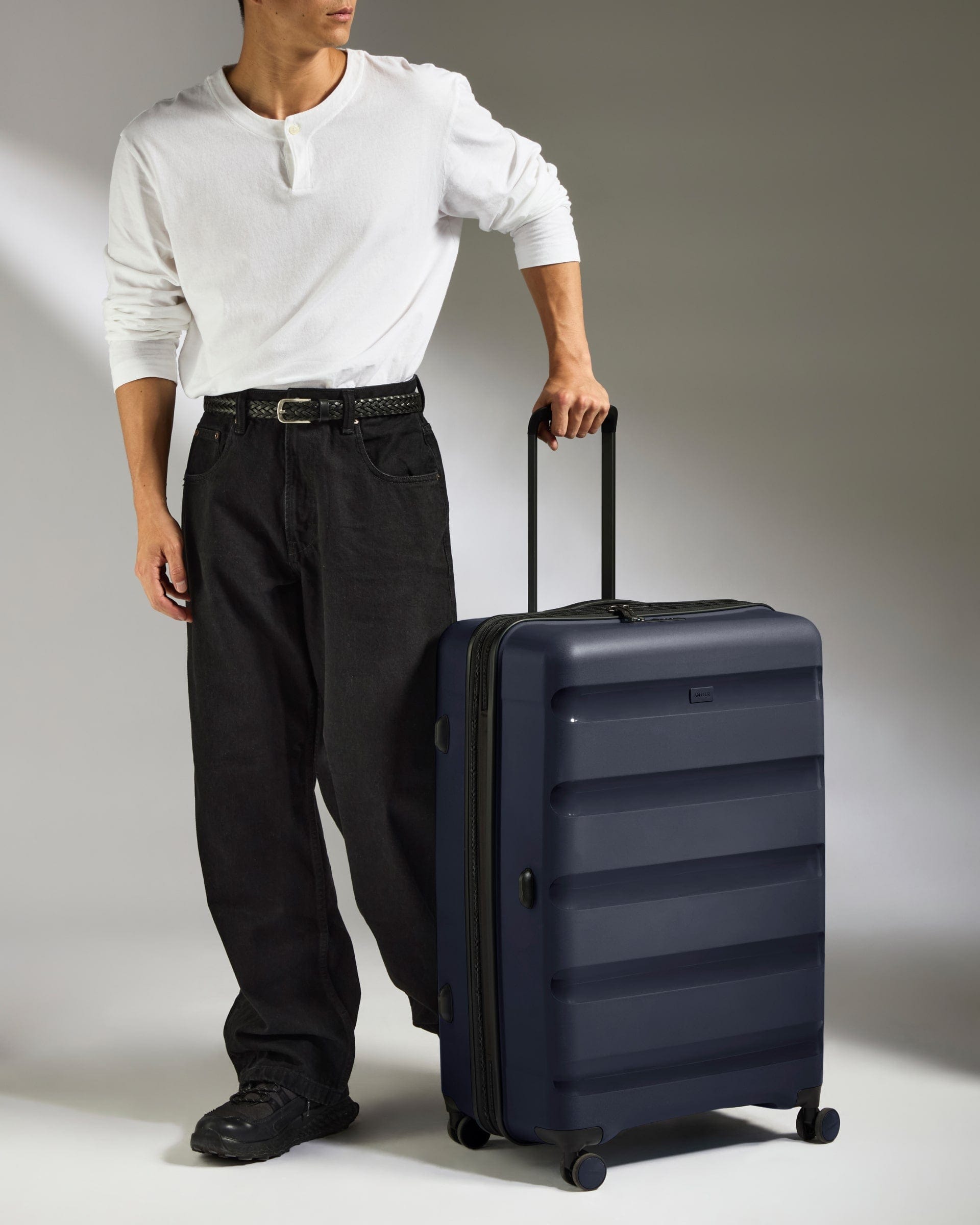 Antler Luggage -  Large Suitcase in Navy - Logo Stripe - Hard Suitcase - Large Large Suitcase Navy - Logo Stripe | Lightweight Hard Shell Luggage