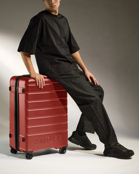 Antler Luggage -  Large Suitcase in Red Orange - Logo - Hard Suitcase - Large Large Suitcase Red Orange - Logo | Lightweight Hard Shell Luggage