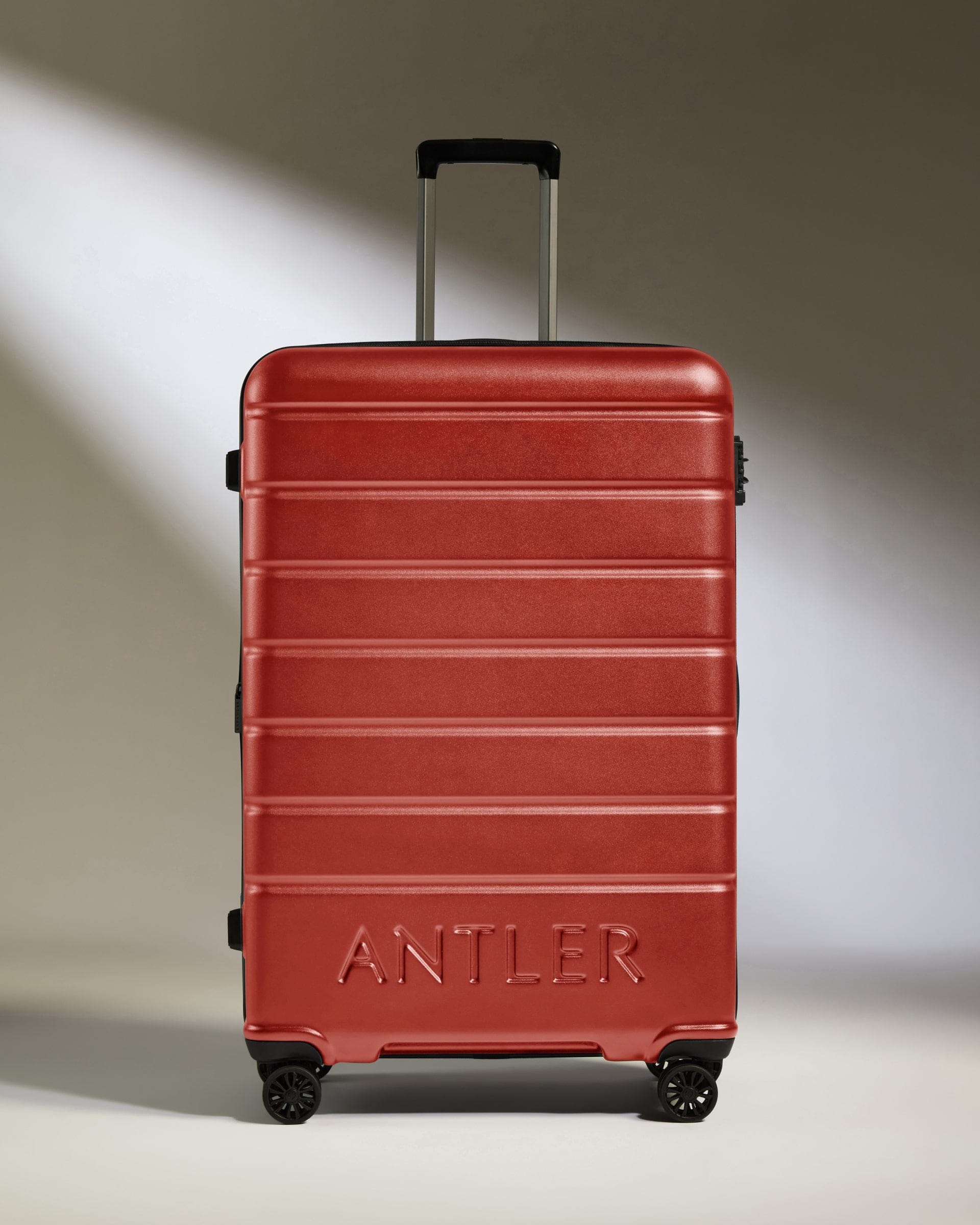 Antler Luggage -  Large Suitcase in Red Orange - Logo - Hard Suitcase - Large Large Suitcase Red Orange - Logo | Lightweight Hard Shell Luggage