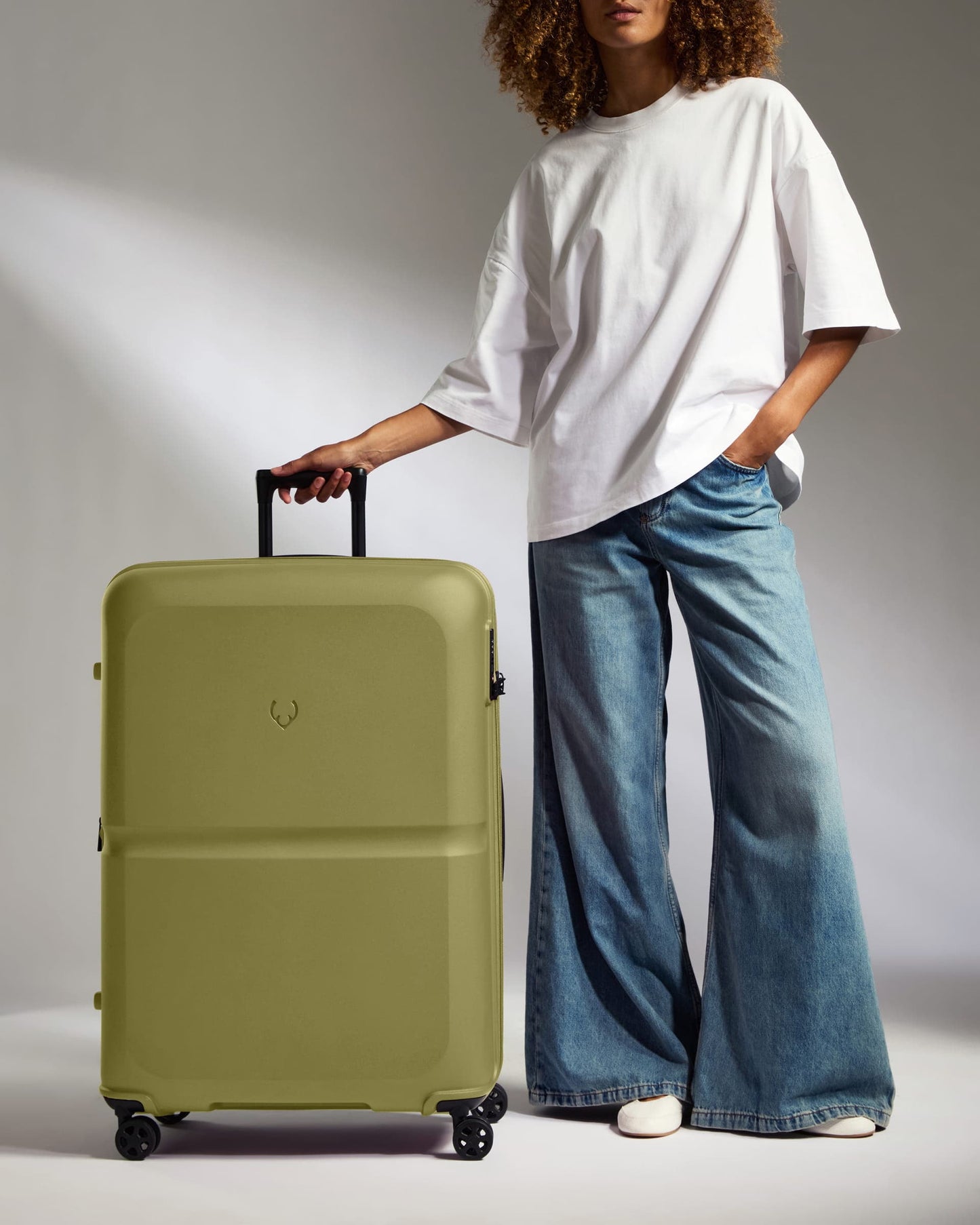 Antler Luggage -  Large Suitcase in Reed Green - Single Stripe - Hard Suitcase - Large Large Suitcase in Green - Single Stripe | Checked Luggage & Large Suitcases
