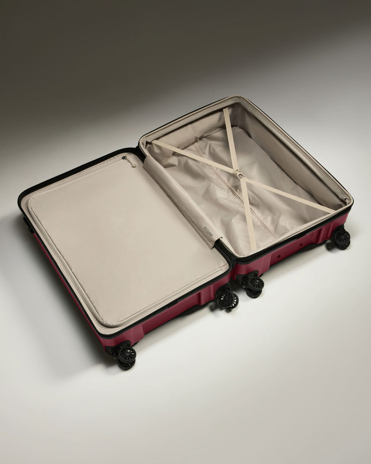 Antler Luggage -  Large Suitcase in Rich Red - Logo - Hard Suitcase - Large Large Suitcase Red - Logo | Lightweight Hard Shell Luggage