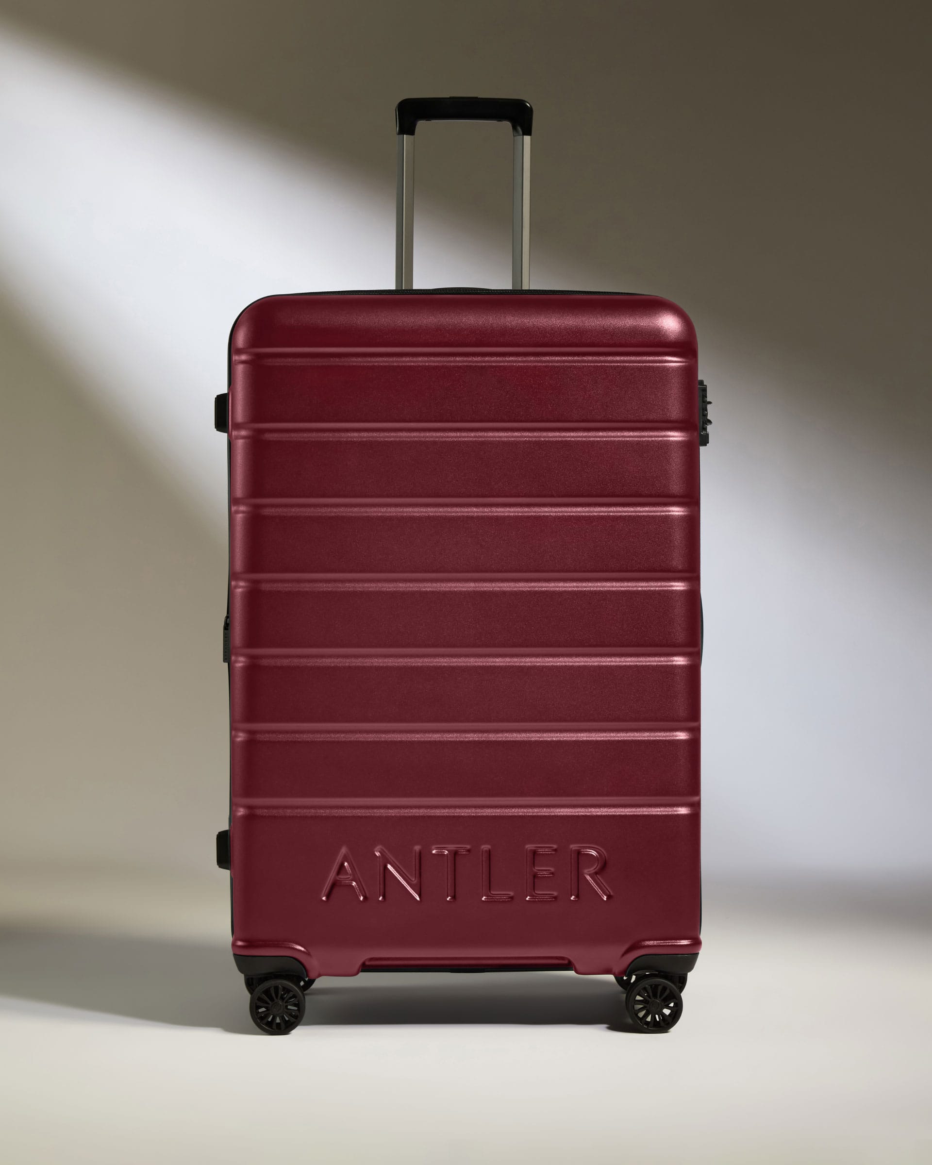 Antler Luggage -  Large Suitcase in Rich Red - Logo - Hard Suitcase - Large Large Suitcase Red - Logo | Lightweight Hard Shell Luggage