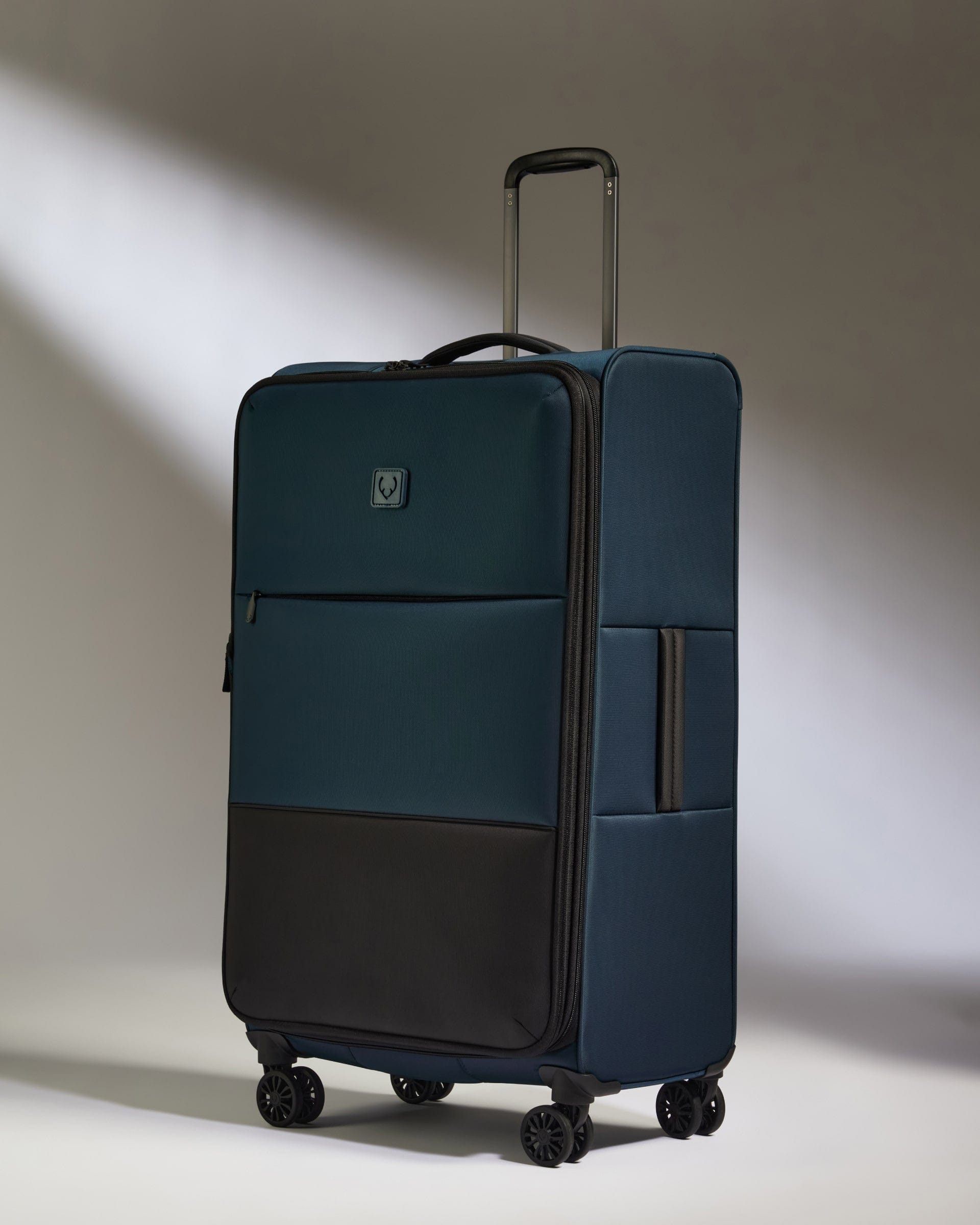 Lightest Large Suitcase Indigo Soft Stripe 2.0