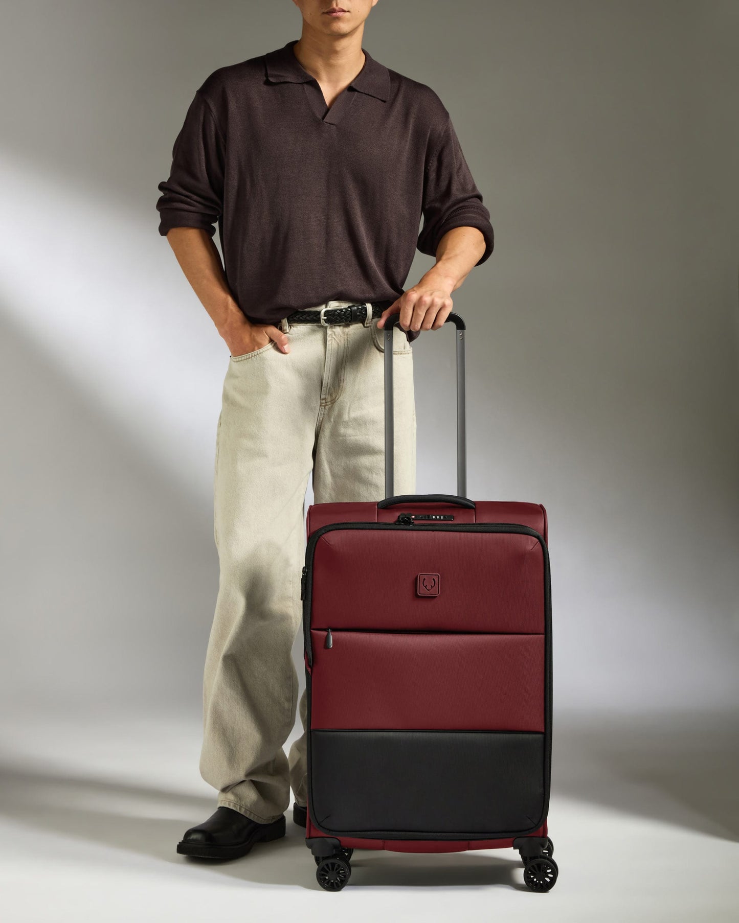 Antler Luggage -  Lightest Medium Suitcase in Cedar - Soft Stripe 2.0 - Soft Suitcase - Medium Lightest Medium Suitcase in Cedar - Soft Stripe 2.0 | Soft Suitcase