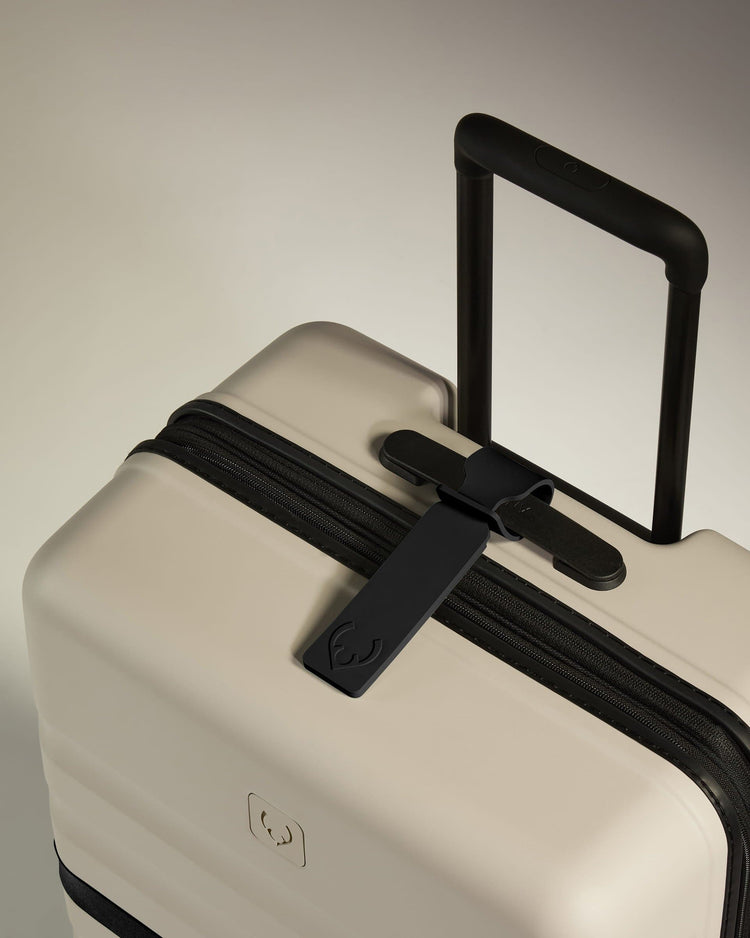 Antler Luggage -  Luggage Tag in Black - Luggage Tags Luggage Tag in Black | Suitcase & Bag | Silicone Tags