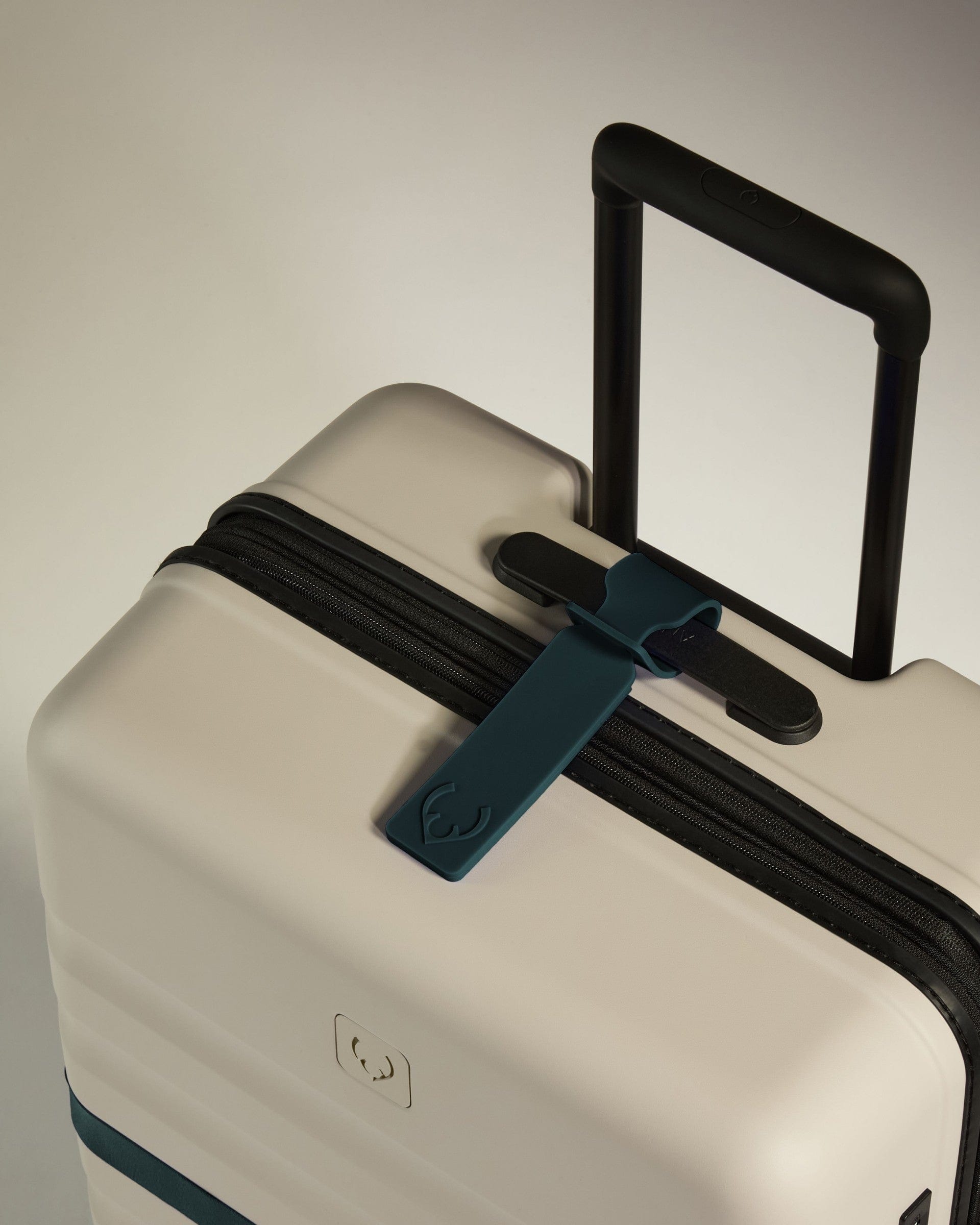 Antler Luggage -  Luggage Tag in Indigo Blue - Luggage Tags Luggage Tag in Navy | Suitcase & Bag | Silicone Tags