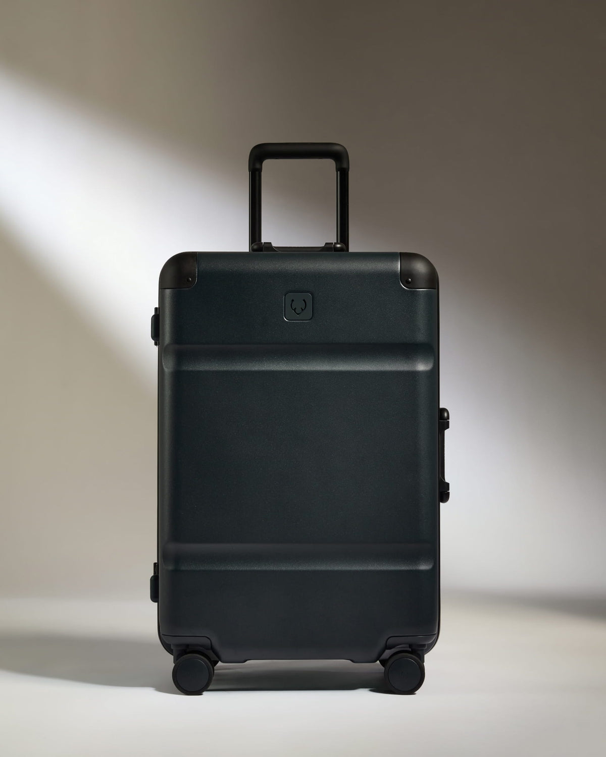 Antler Luggage -  Medium Suitcase in Basalt Navy - Heritage Stripe - Hard Suitcase Medium Suitcase in Basalt Navy - Heritage Stripe | Premium Hard Shell Trunk Luggage