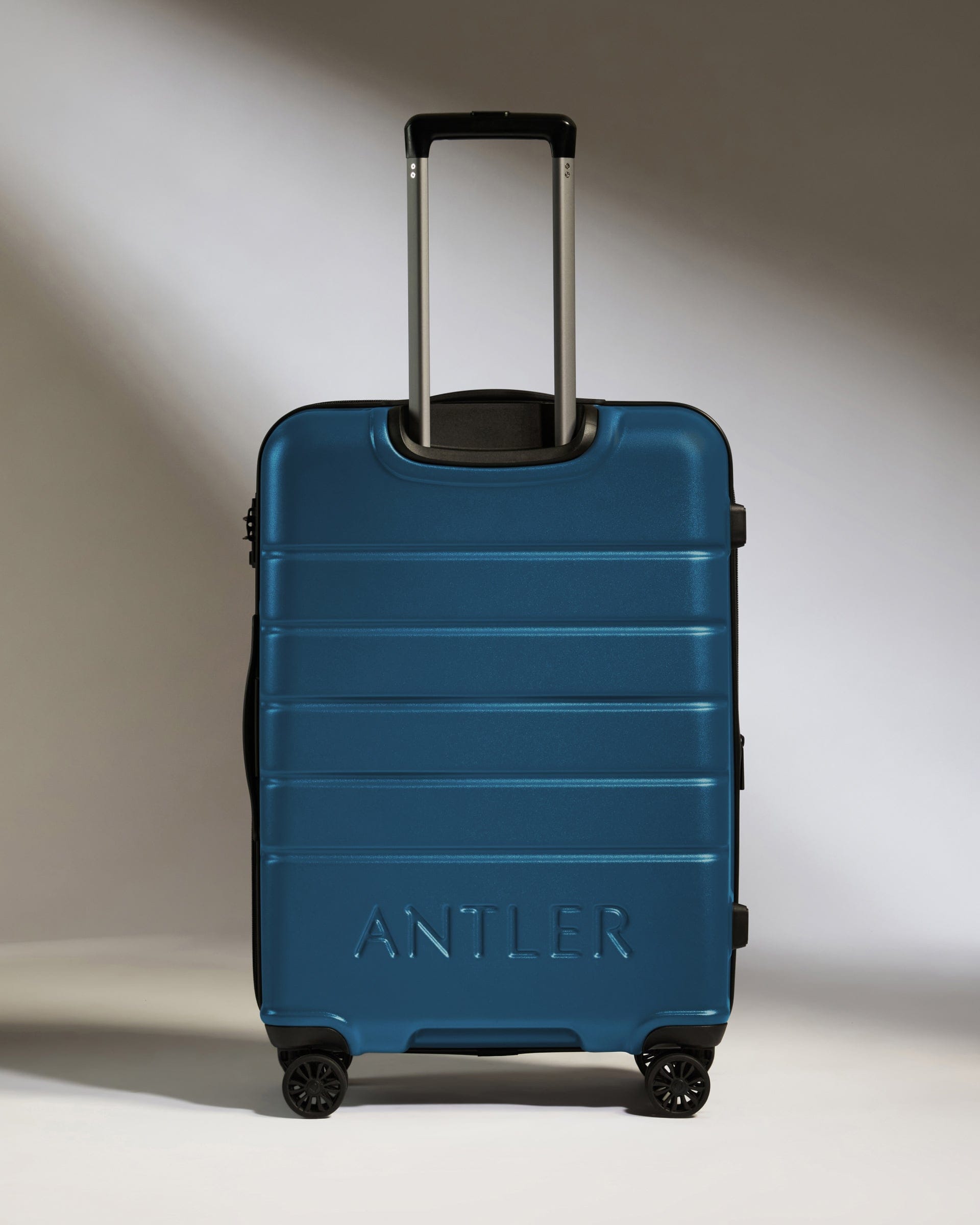 Antler Luggage -  Medium Suitcase in Bold Blue - Logo - Hard Suitcase - Medium Medium Suitcase Bold Blue - Logo | Lightweight Hard Shell Luggage