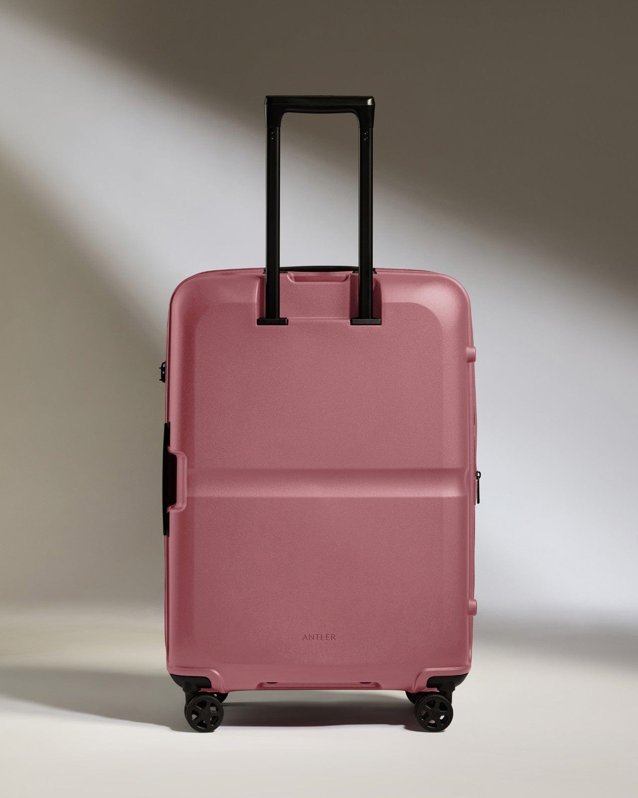 Antler Luggage -  Medium Suitcase in Clay Pink - Single Stripe - Hard Suitcase - Medium Medium Suitcase in Pink - Single Stripe | Check Luggage