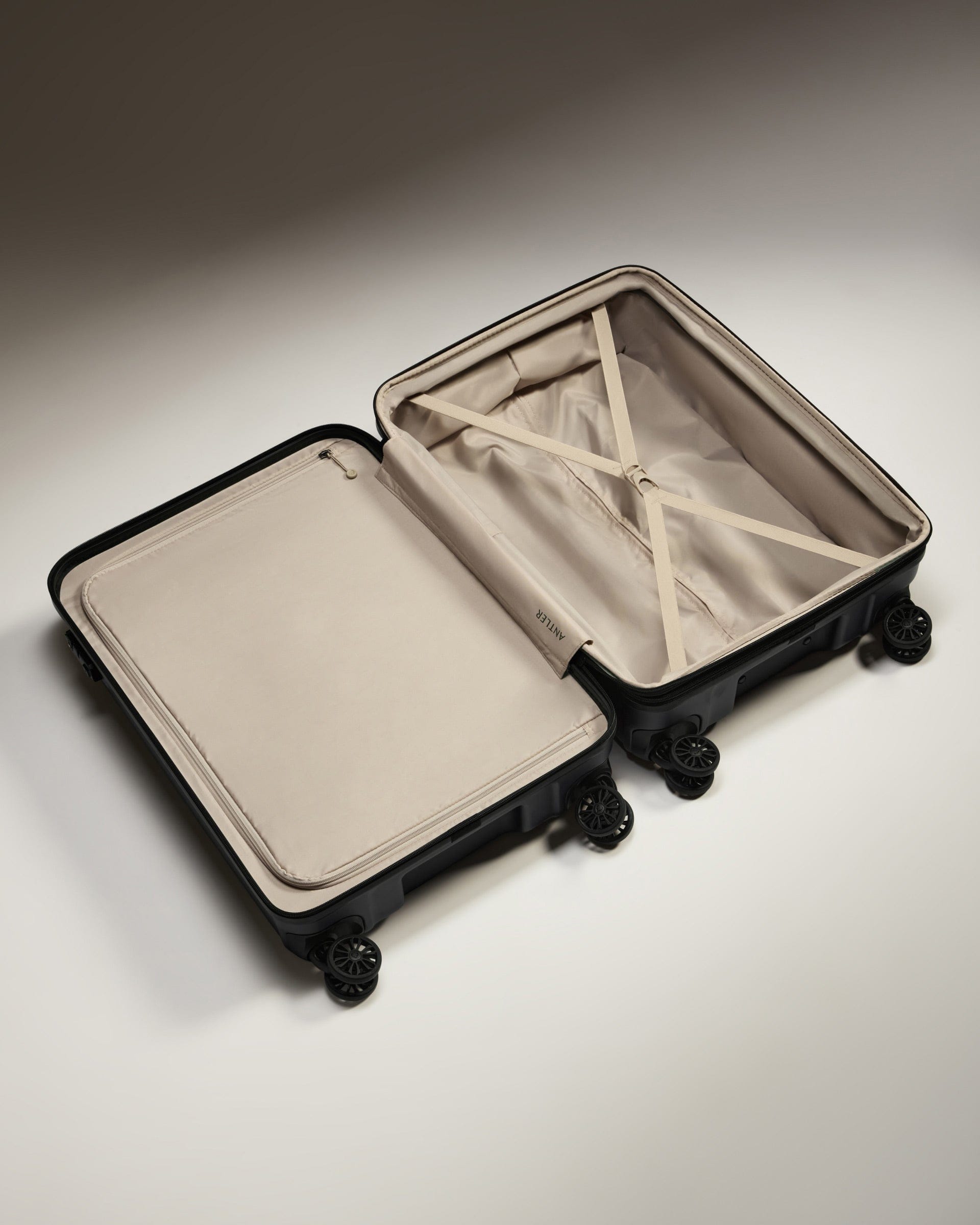 Antler Luggage -  Medium Suitcase in Dark Purple - Logo - Hard Suitcase - Medium Medium Suitcase Dark Purple - Logo | Lightweight Hard Shell Luggage