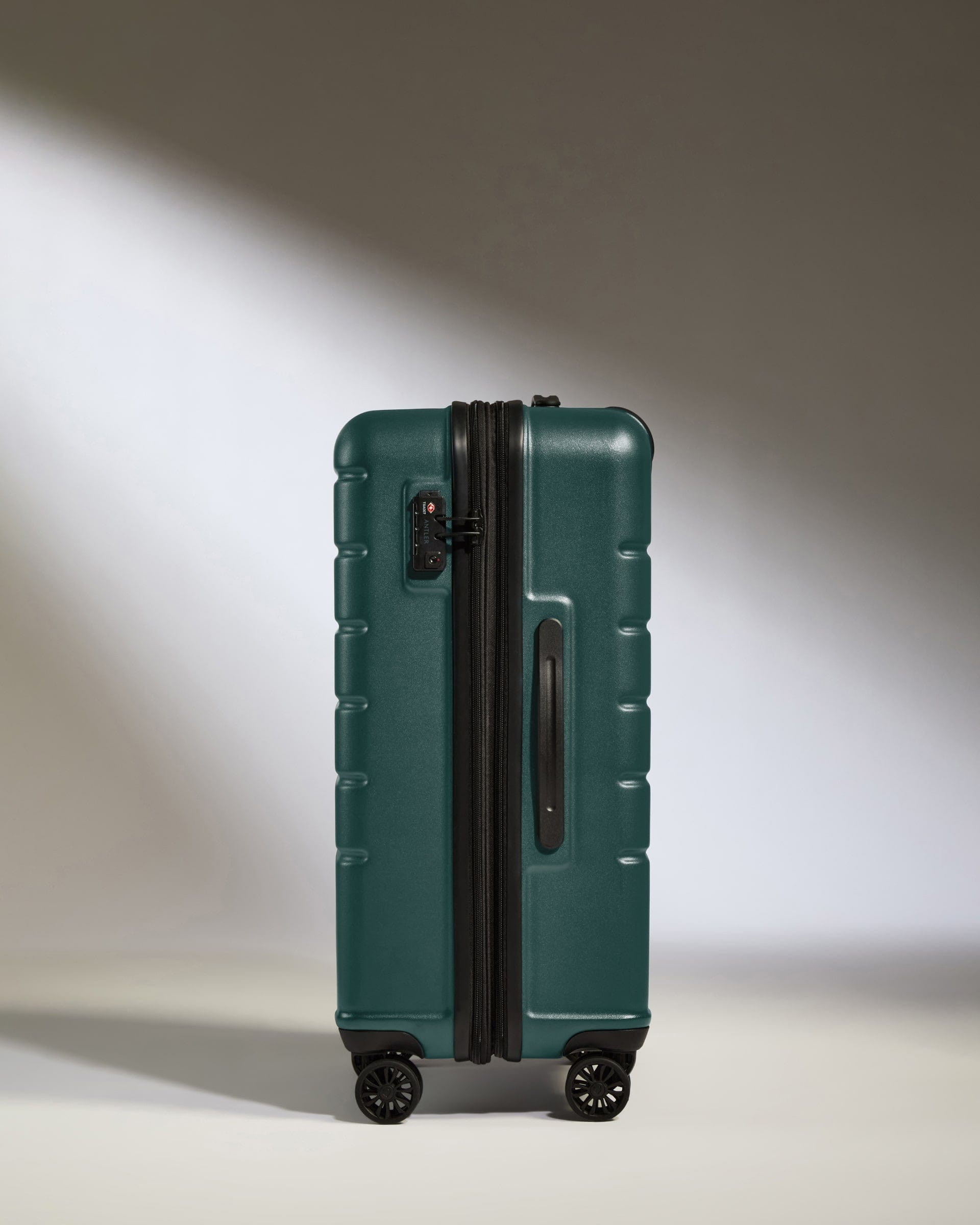 Antler Luggage -  Medium Suitcase in Dark Teal - Logo - Hard Suitcase - Medium Medium Suitcase Dark Teal - Logo | Lightweight Hard Shell Luggage