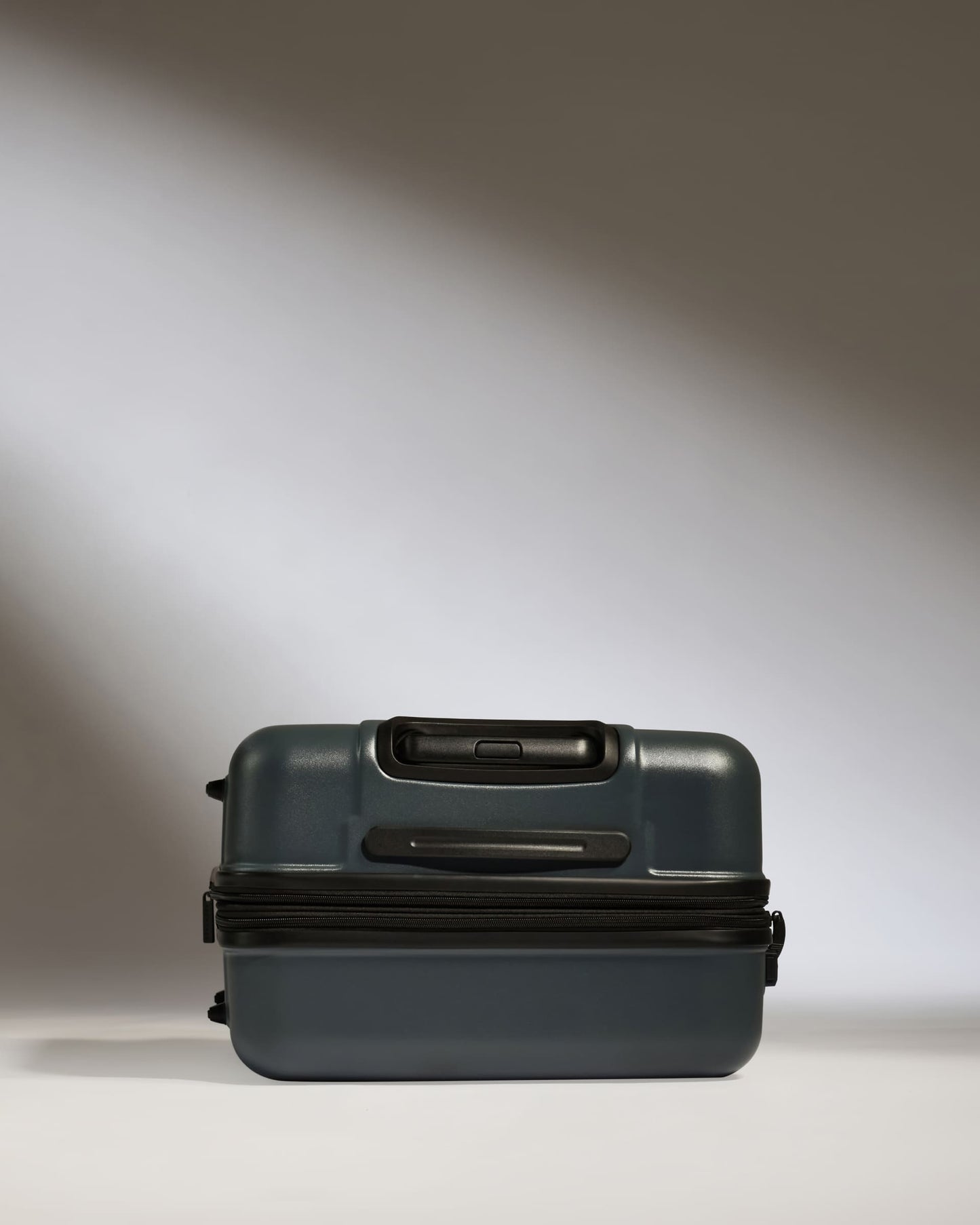 Antler Luggage -  Medium Suitcase in Granite Grey - Logo - Hard Suitcases Medium Suitcase in Grey - Logo | Lightweight Hard Shell Luggage