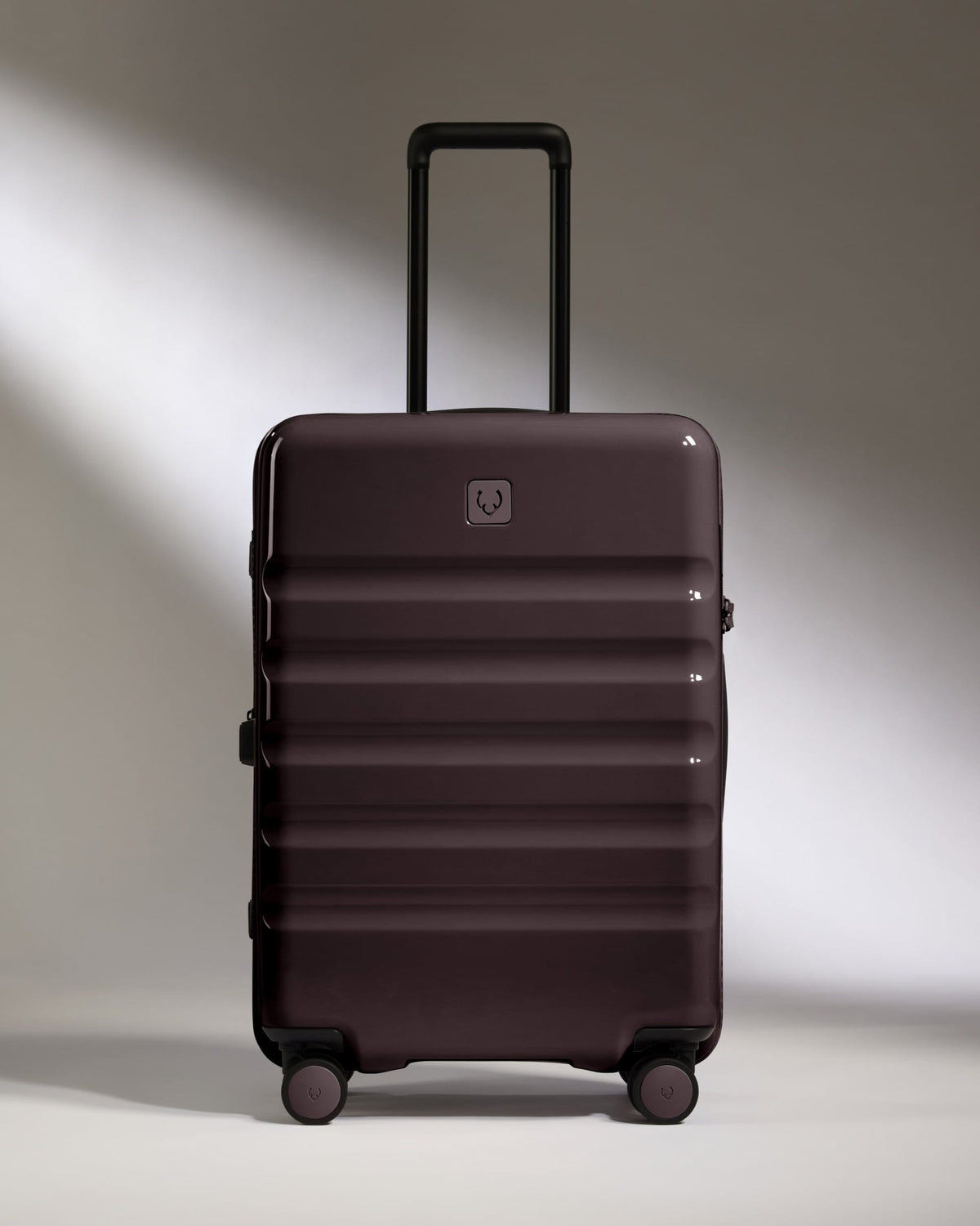 Antler Luggage -  Medium Suitcase in Hedgerow Gloss - Icon Stripe - Hard Suitcase Medium Suitcase in Hedgerow Gloss - Icon Stripe | Lightweight & Hard Shell Suitcase