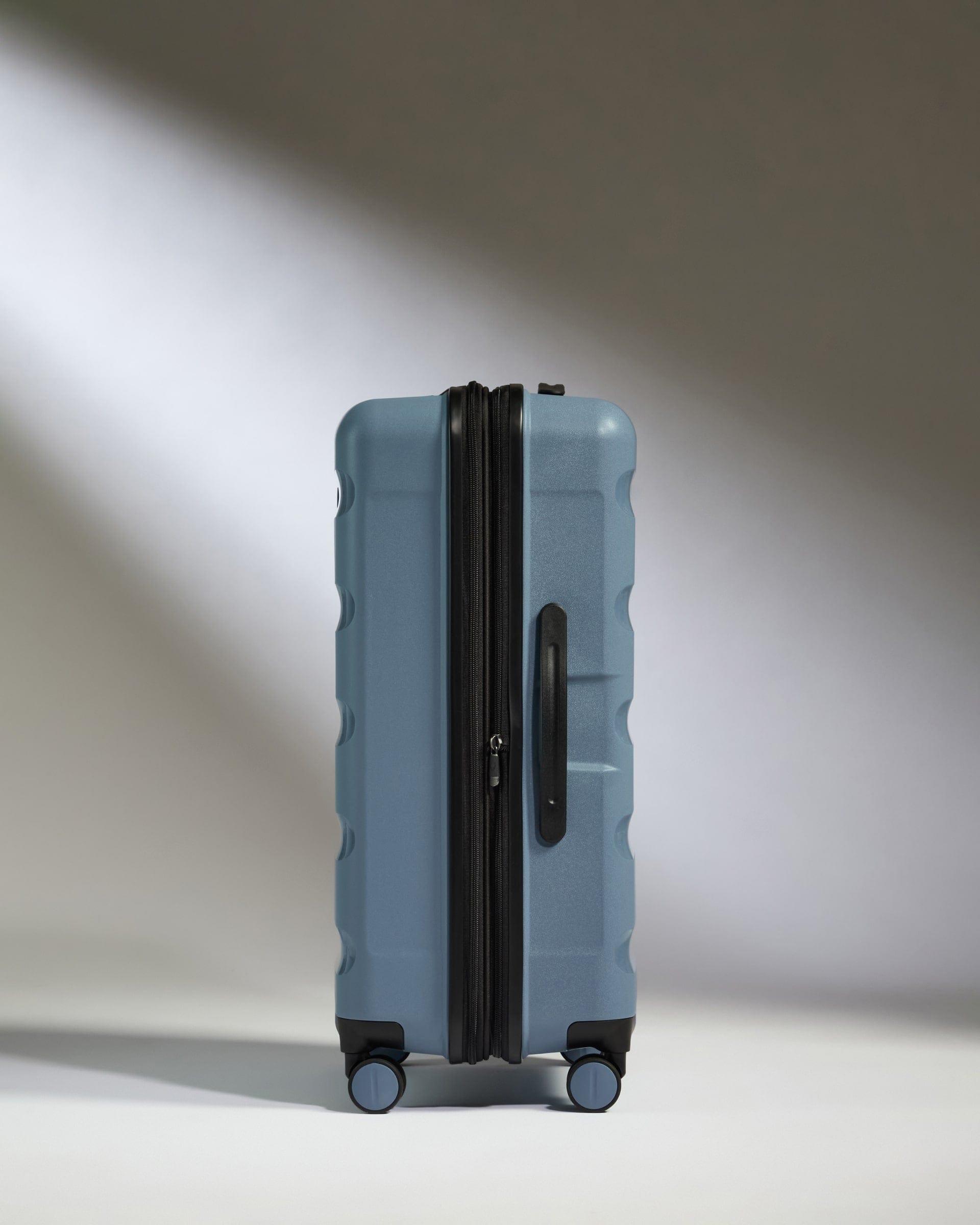 Antler Luggage -  Medium Suitcase in Light Blue - Logo Stripe - Hard Suitcase - Medium Medium Suitcase Light Blue - Logo Stripe | Lightweight Hard Shell Luggage
