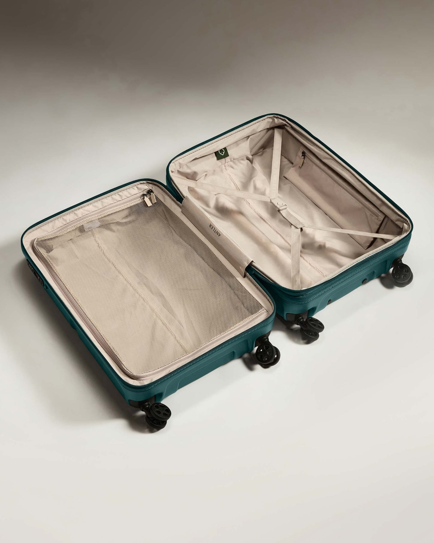 Antler Luggage -  Medium Suitcase in Marsh Blue - Single Stripe - Hard Suitcase - Medium Medium Suitcase in Blue - Single Stripe | Check Luggage