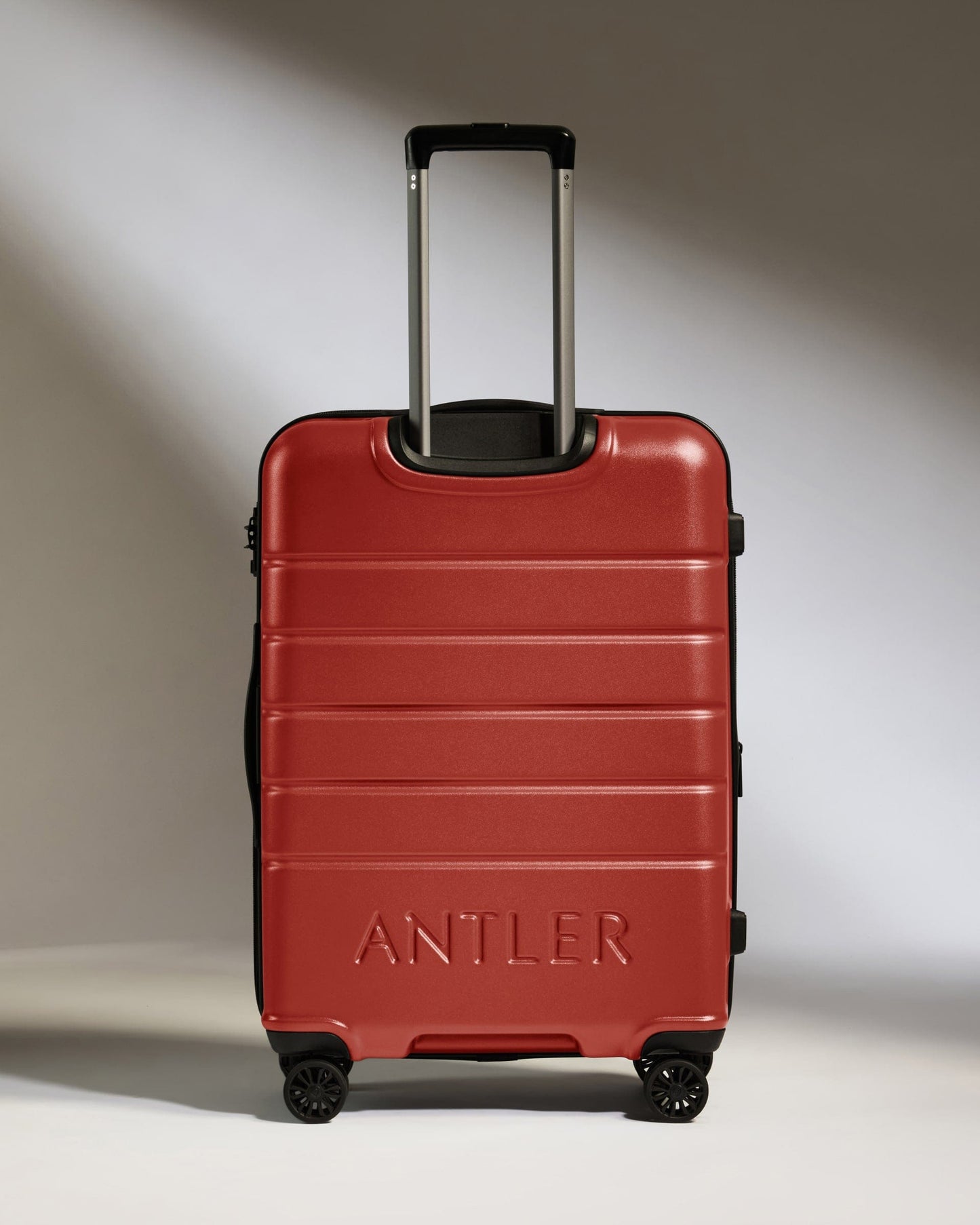 Antler Luggage -  Medium Suitcase in Red Orange - Logo - Hard Suitcase - Medium Medium Suitcase Red Orange - Logo | Lightweight Hard Shell Luggage