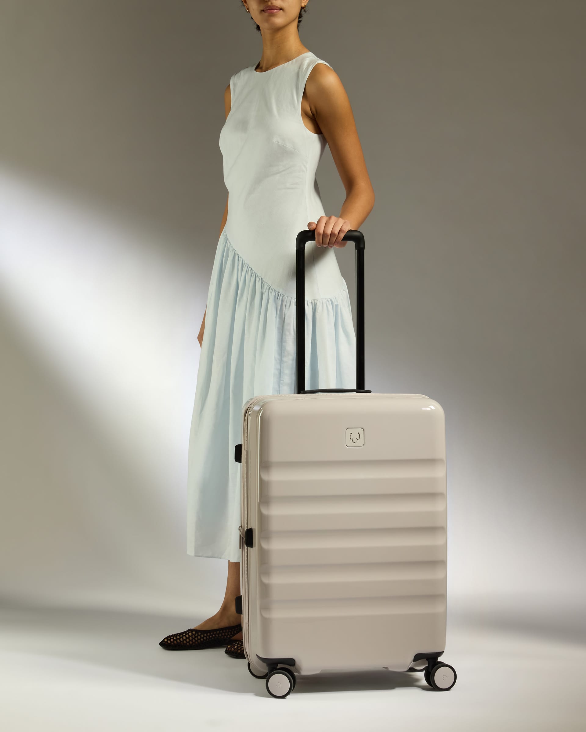 Antler Luggage -  Medium Suitcase in Taupe Gloss - Icon Stripe - Hard Suitcase Medium Suitcase in Taupe Gloss - Icon Stripe | Lightweight & Hard Shell Suitcase