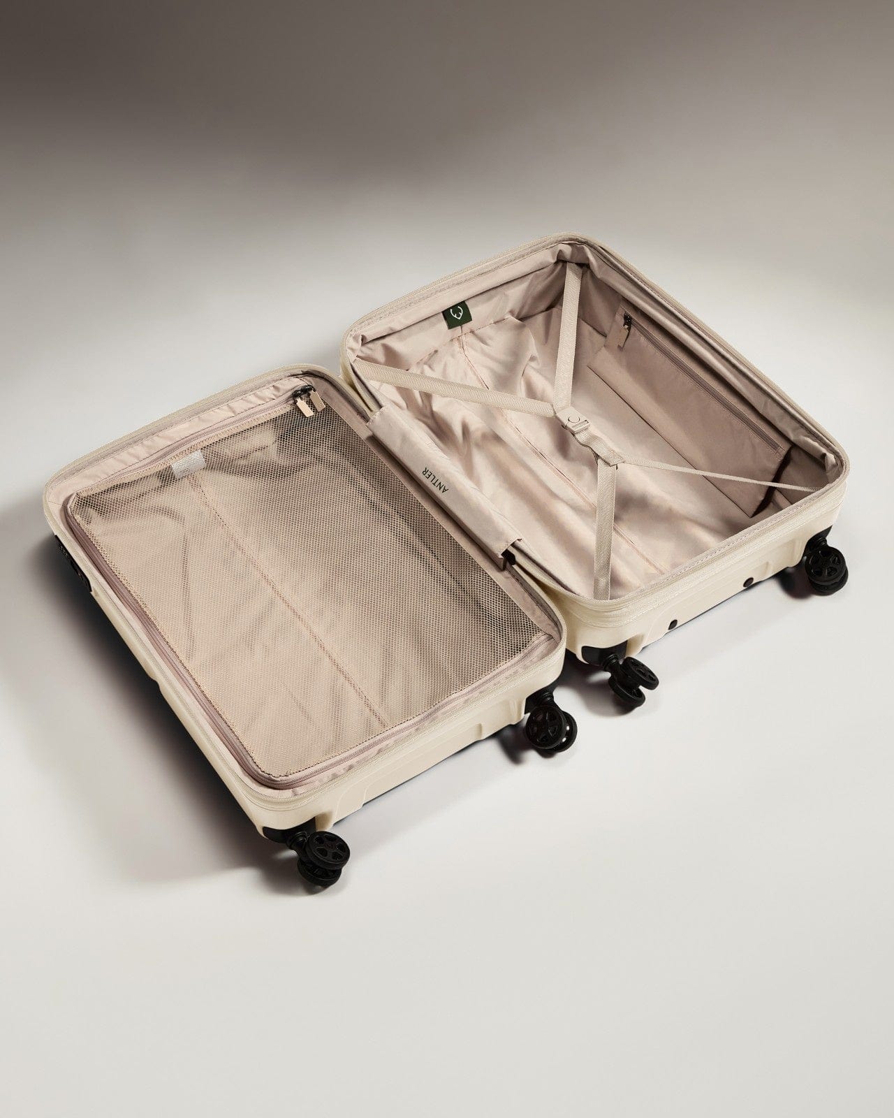 Antler Luggage -  Medium Suitcase in Wheat Beige - Single Stripe - Hard Suitcase - Medium Medium Suitcase in Beige - Single Stripe | Check Luggage