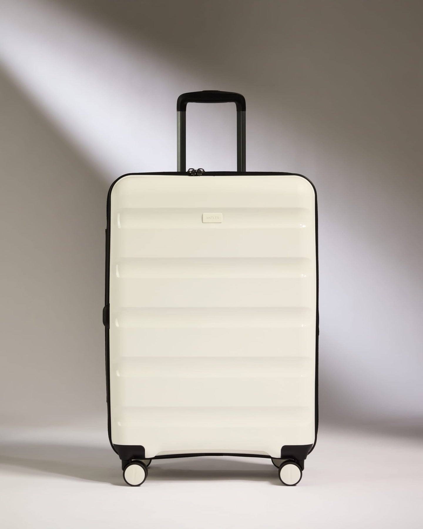 Antler Luggage -  Medium Suitcase in White - Logo Stripe - Hard Suitcase - Medium Medium Suitcase White - Logo Stripe | Lightweight Hard Shell Luggage