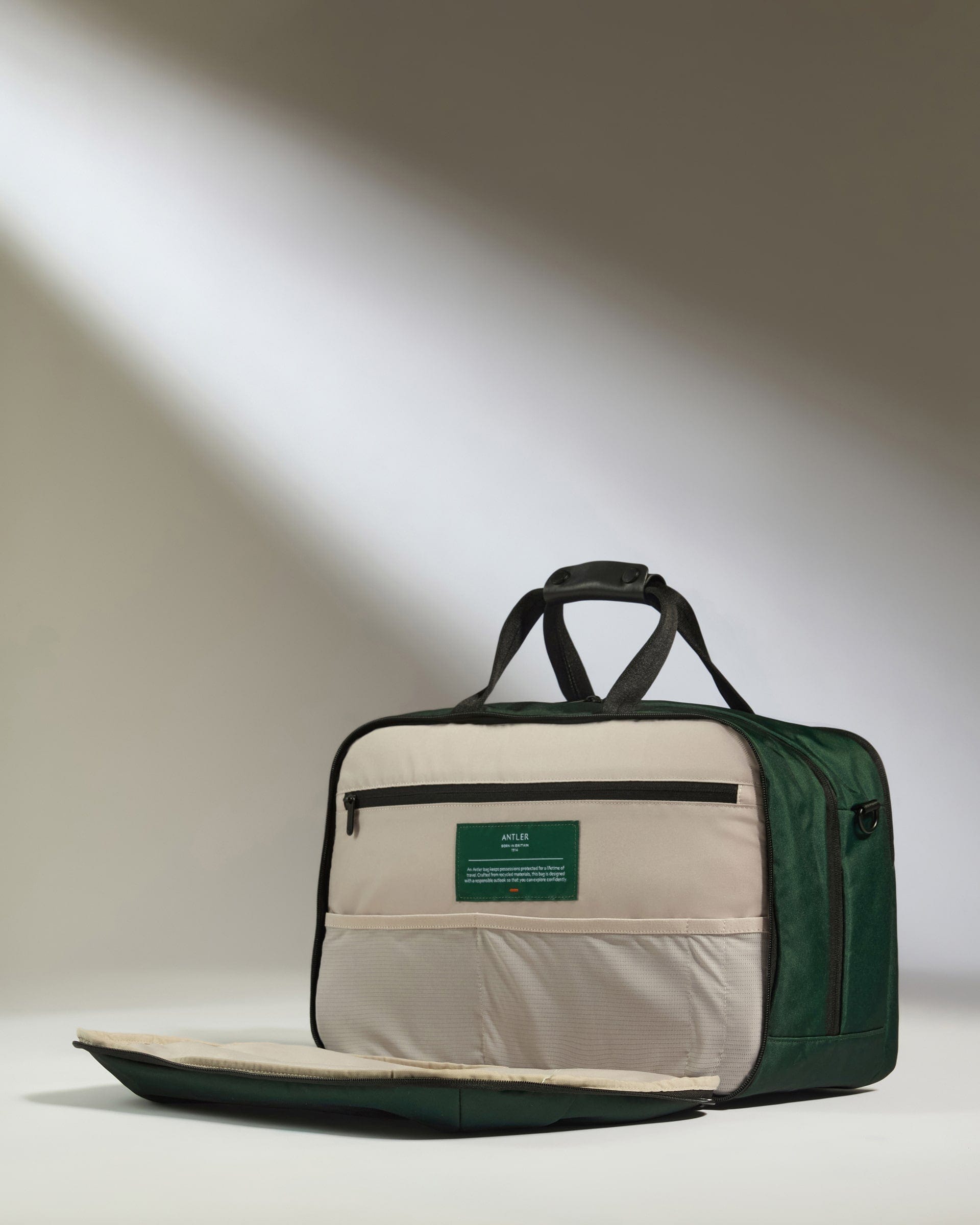 Antler Luggage -  Overnight Bag in Antler Green - Urban Light - Overnight Bags Overnight Bag in Green - Urban Light | Weekend Bags & Overnight Travel Bags