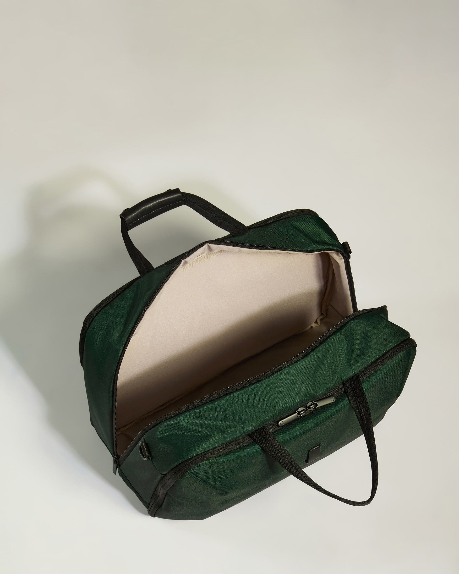 Antler Luggage -  Overnight Bag in Antler Green - Urban Light - Overnight Bags Overnight Bag in Green - Urban Light | Weekend Bags & Overnight Travel Bags