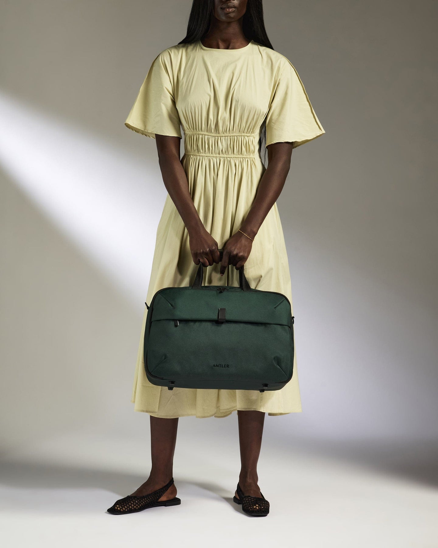 Antler Luggage -  Overnight Bag in Antler Green - Urban Light - Overnight Bags Overnight Bag in Green - Urban Light | Weekend Bags & Overnight Travel Bags