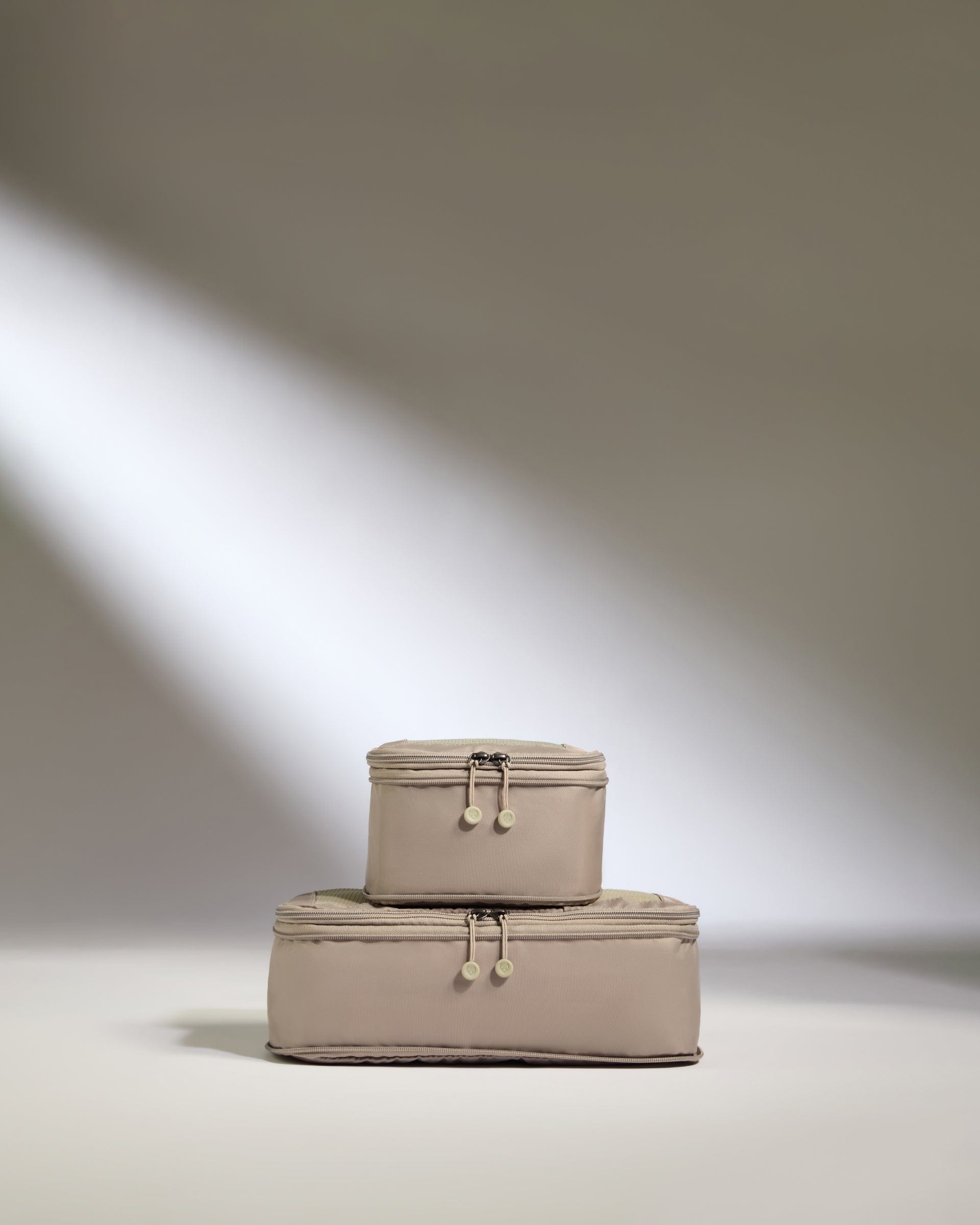 Antler Luggage -  Packing Cubes in Taupe- Set of 2 - Packing Cube - 2 Pk Packing Cubes in Black Set of 2 » Travel Accessories » Packing Organiser