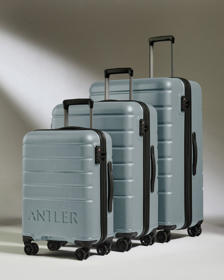 Antler Luggage -  Suitcase Set in Cool Grey - Logo - Hard Suitcase - Standard Cabin Set Suitcase Set of 3 Cool Grey - Logo | Lightweight Hard Shell Luggage