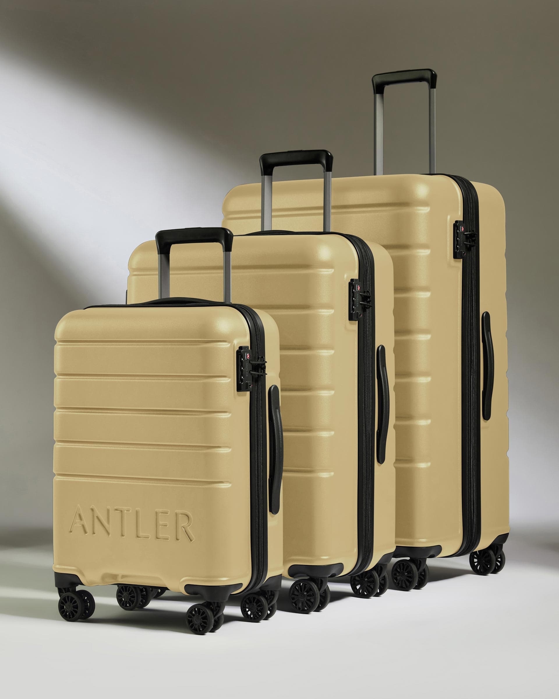 Antler Luggage -  Suitcase Set in Dark Sand - Logo - Hard Suitcases Logo Set of 3 Suitcases Yellow | Lightweight Hard Shell Luggage