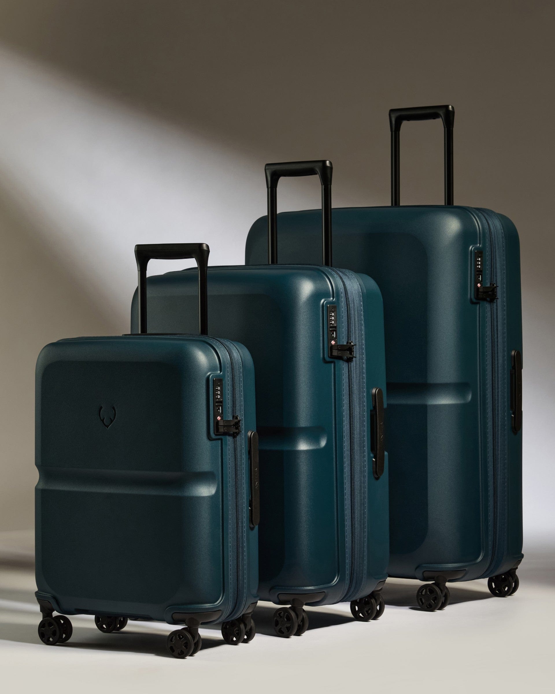 Suitcase Set Indigo Single Stripe