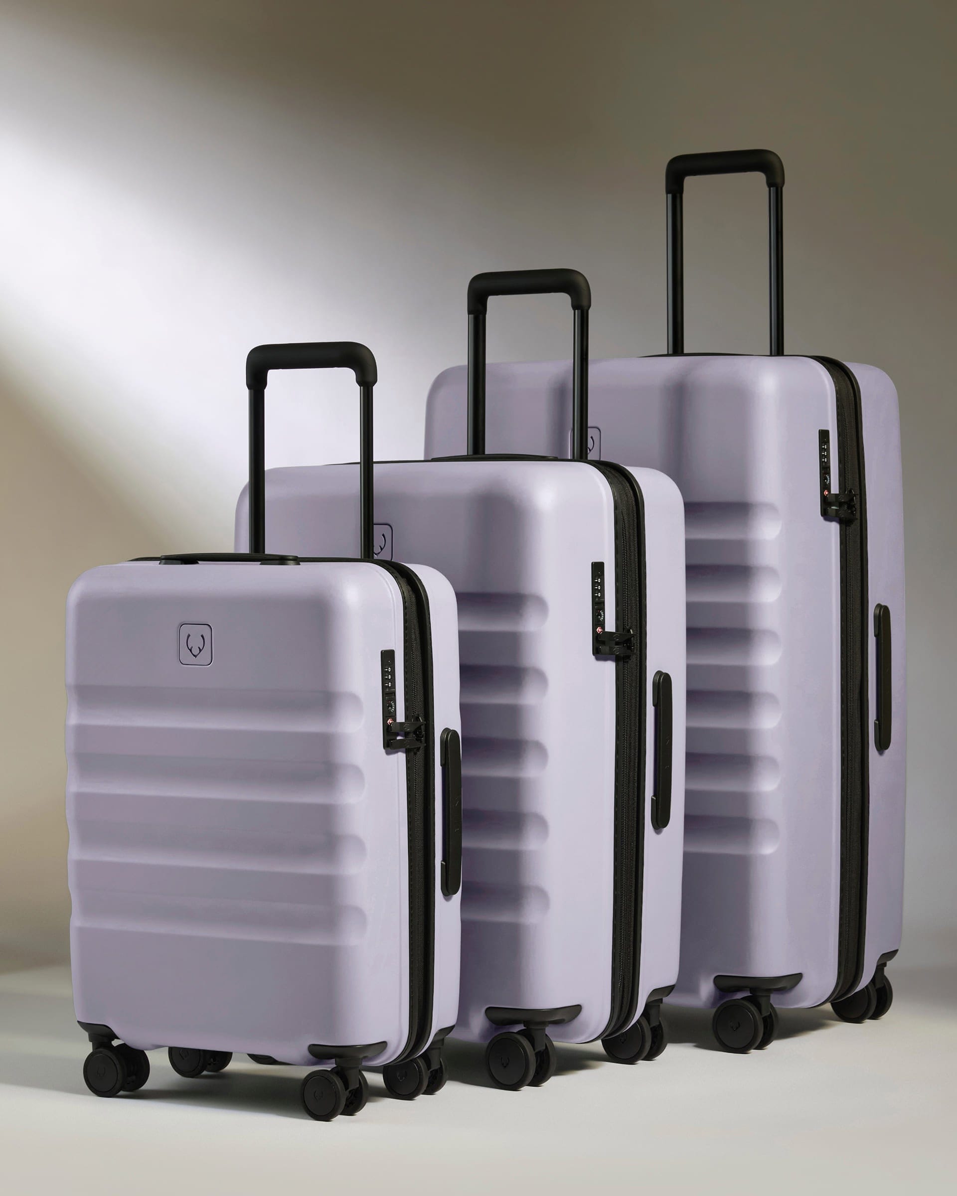 Suitcase Set in Light Purple Icon Stripe Lightweight Hard