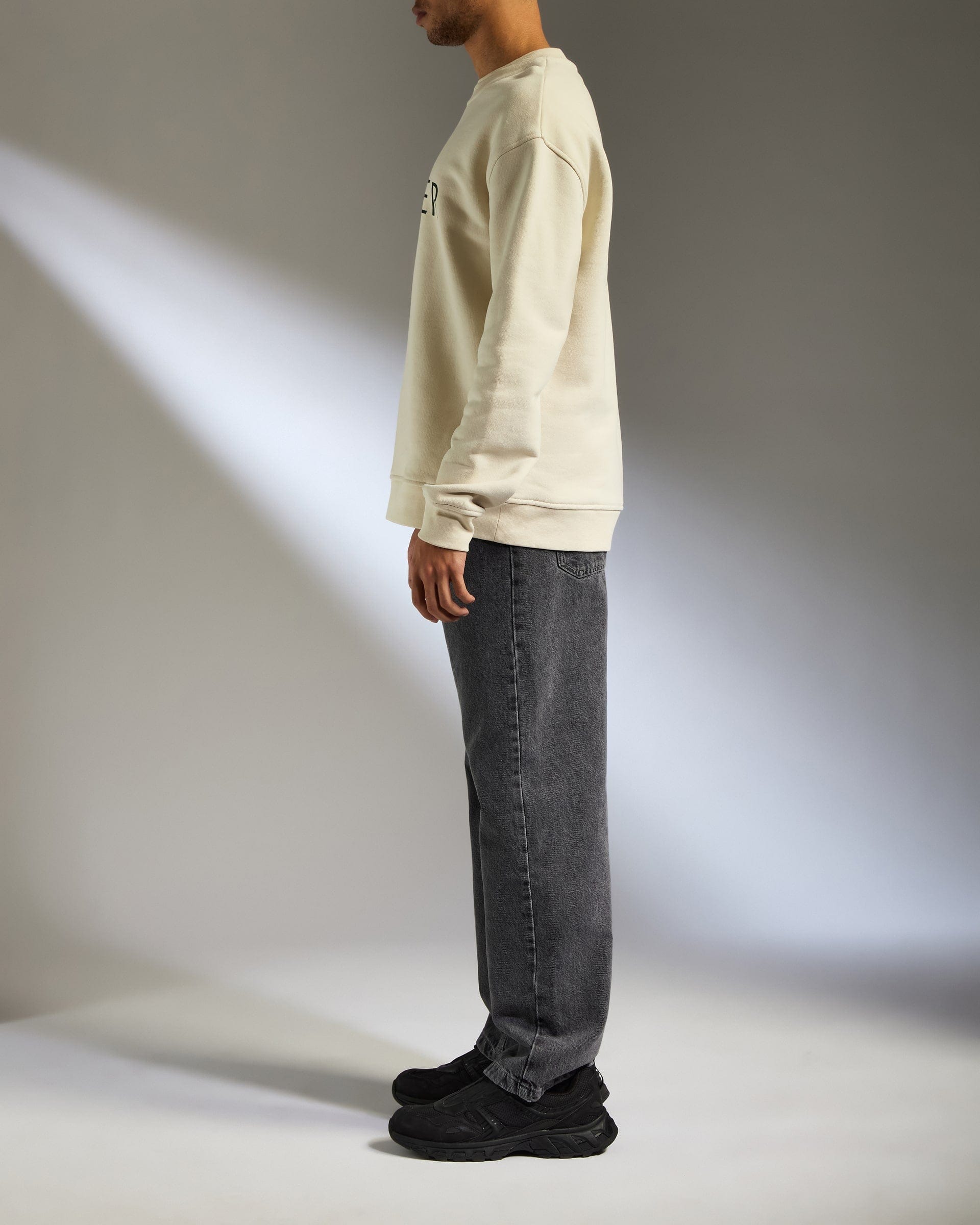 Antler Luggage -  Travel Essential Sweatshirt in Cream - Apparel Travel Essential Sweatshirt in Cream