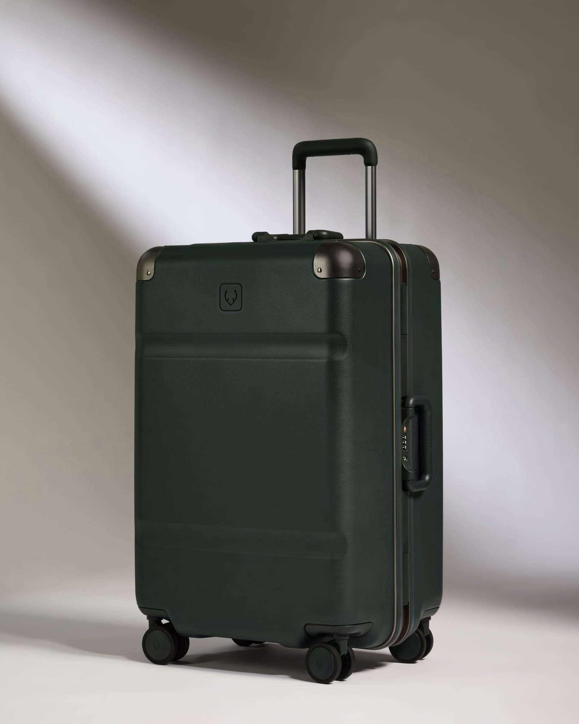 Antler Luggage -  Trunk Suitcase in Dark Forest Green - Heritage Stripe - Hard Suitcase - Trunk Trunk Suitcase in Dark Forest Green - Heritage Stripe | Premium Hard Shell Trunk Luggage