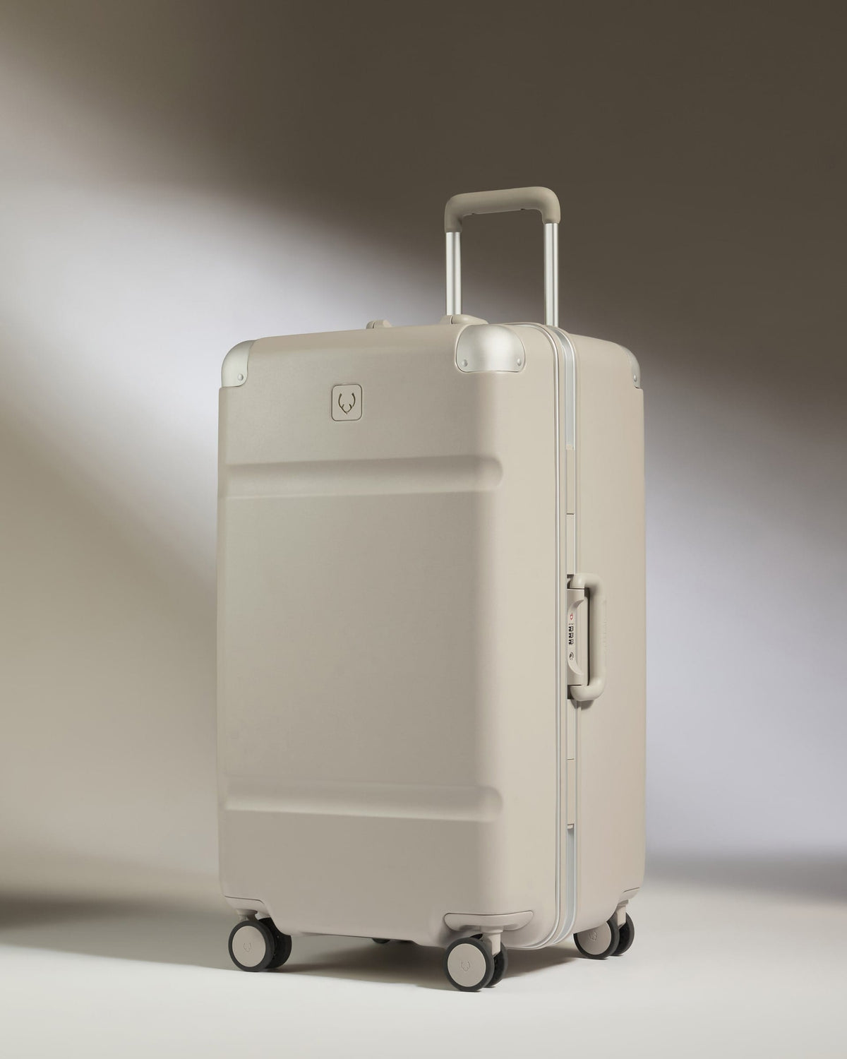 Trunk Suitcase Sandstone Heritage Stripe