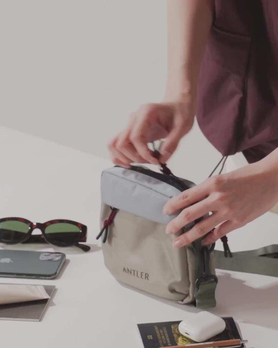 desktop video poster