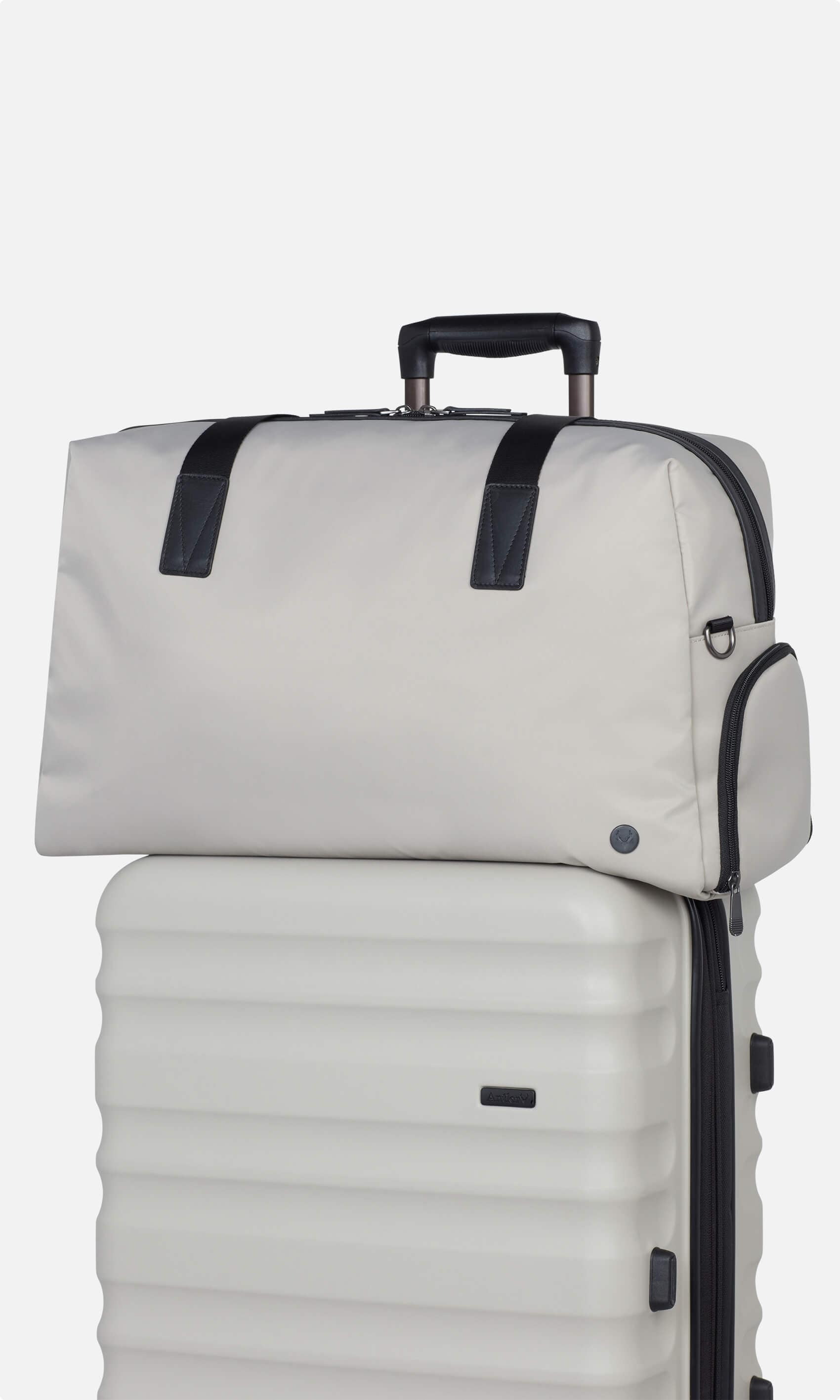 Antler weekender online